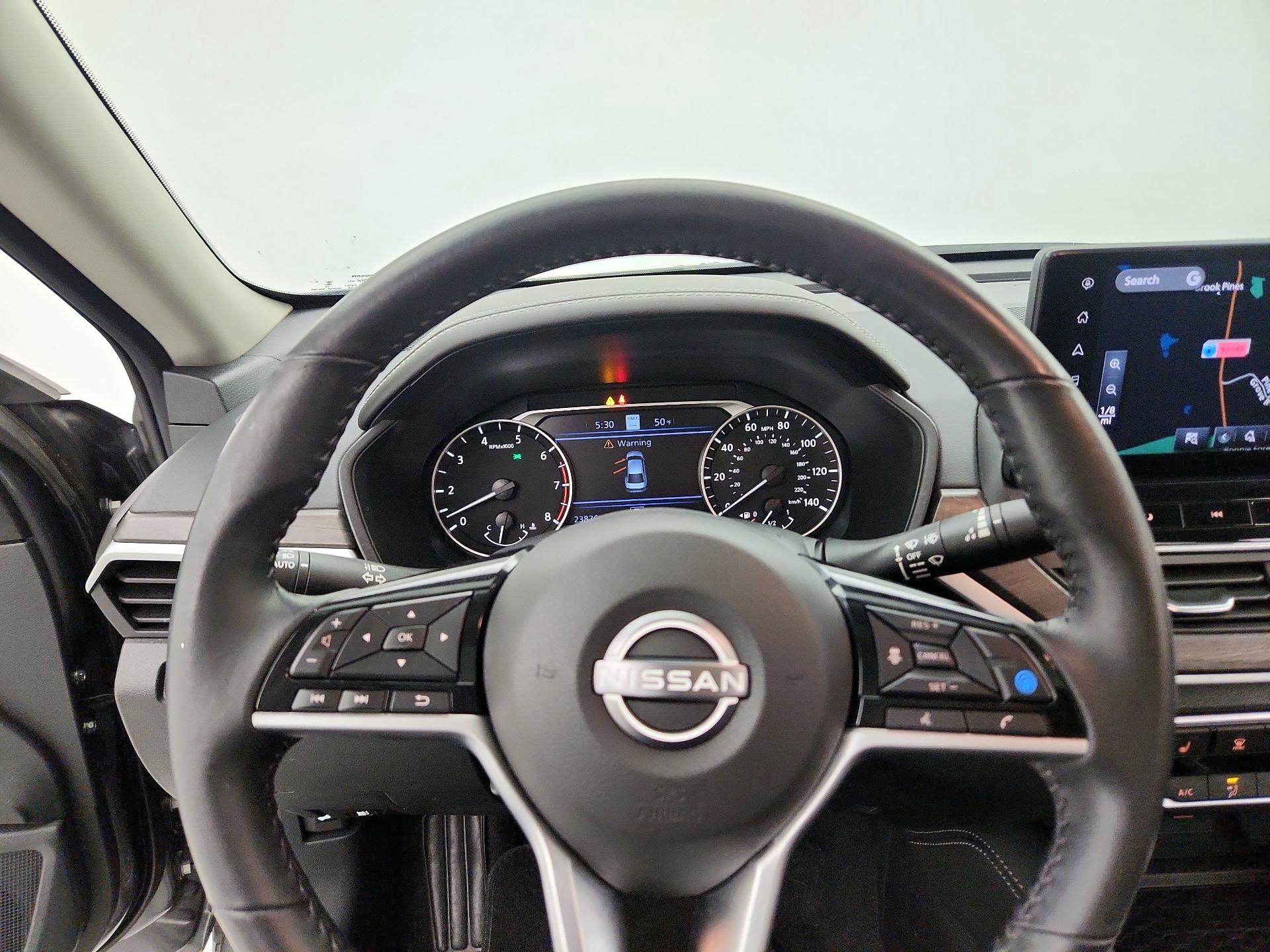 Thumbnail: 2023 Nissan Altima - 10