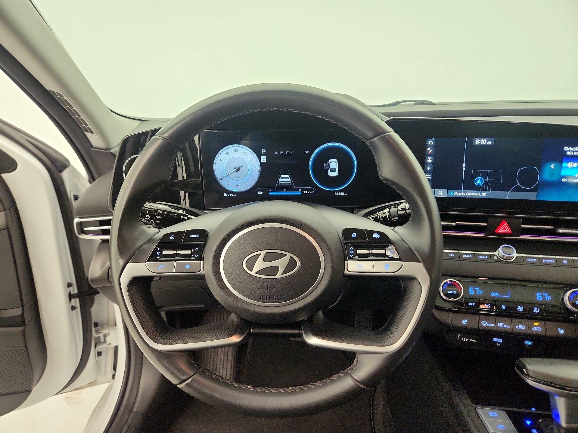 Thumbnail: 2024 Hyundai Elantra - 10