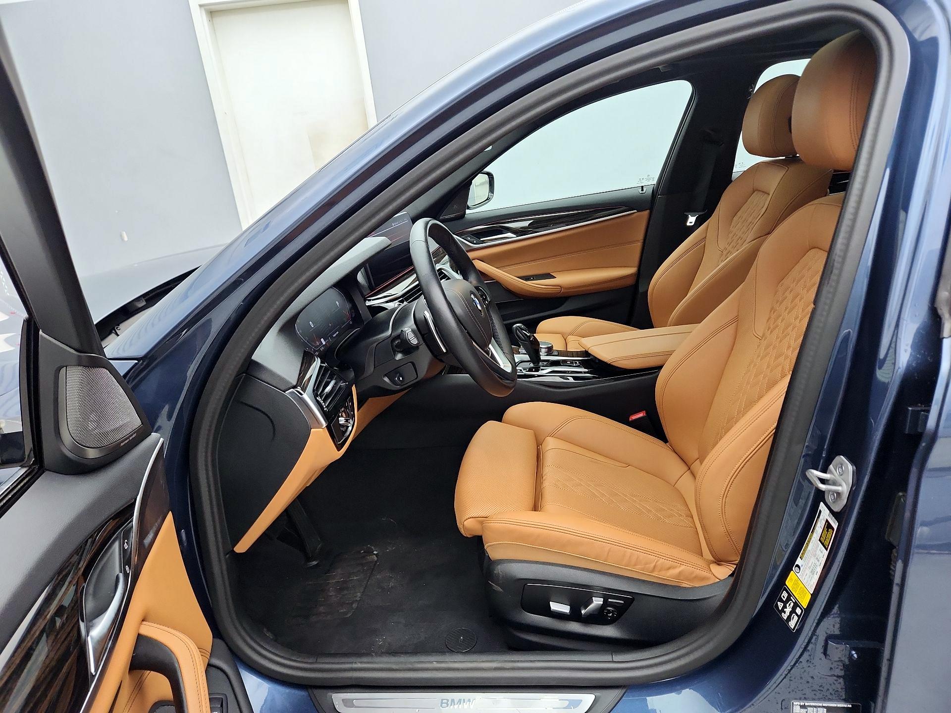Thumbnail: 2023 BMW 5 Series - 11