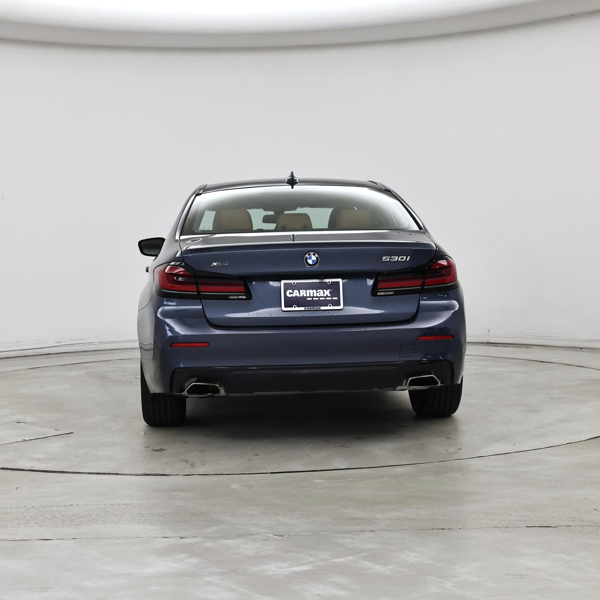 Thumbnail: 2023 BMW 5 Series - 6