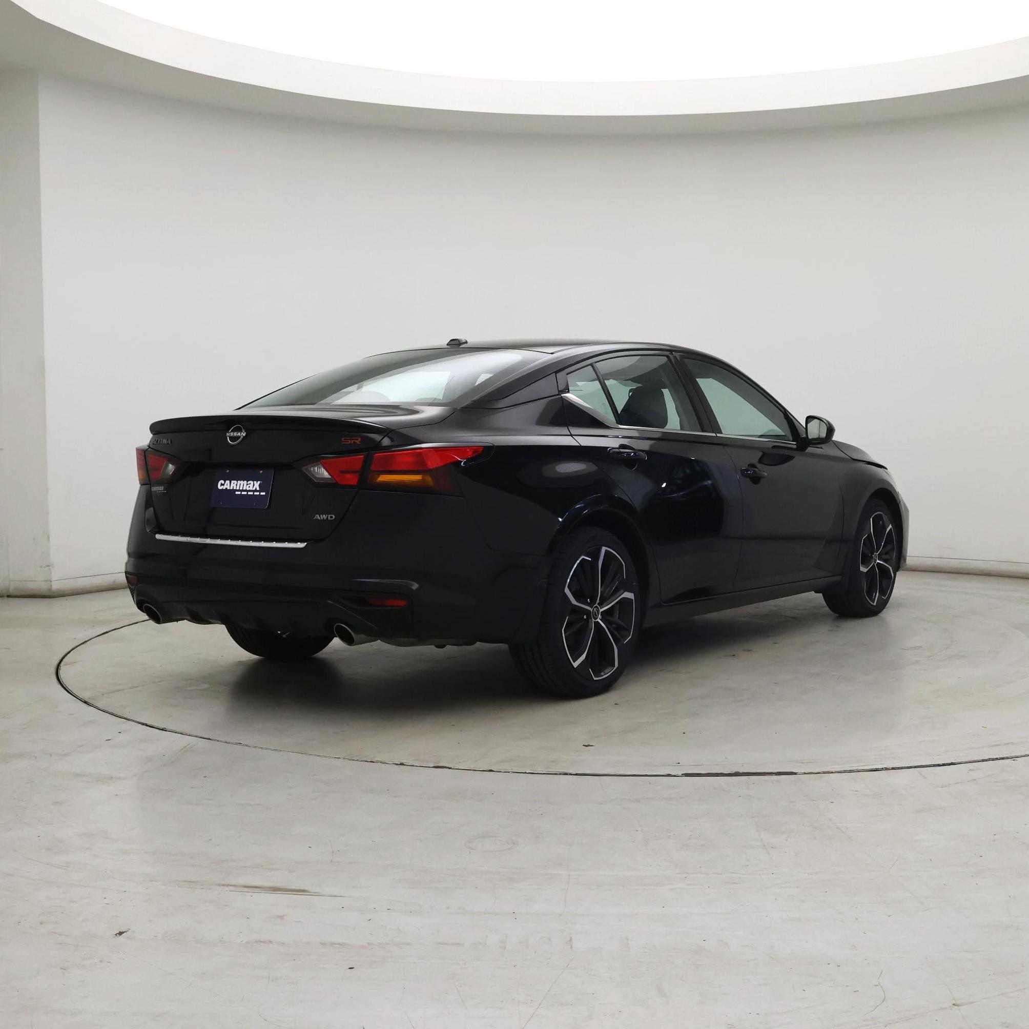 Thumbnail: 2023 Nissan Altima - 8