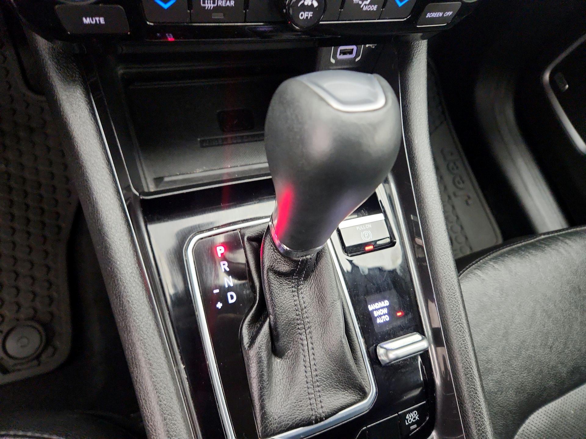 Thumbnail: 2022 Jeep Compass - 17