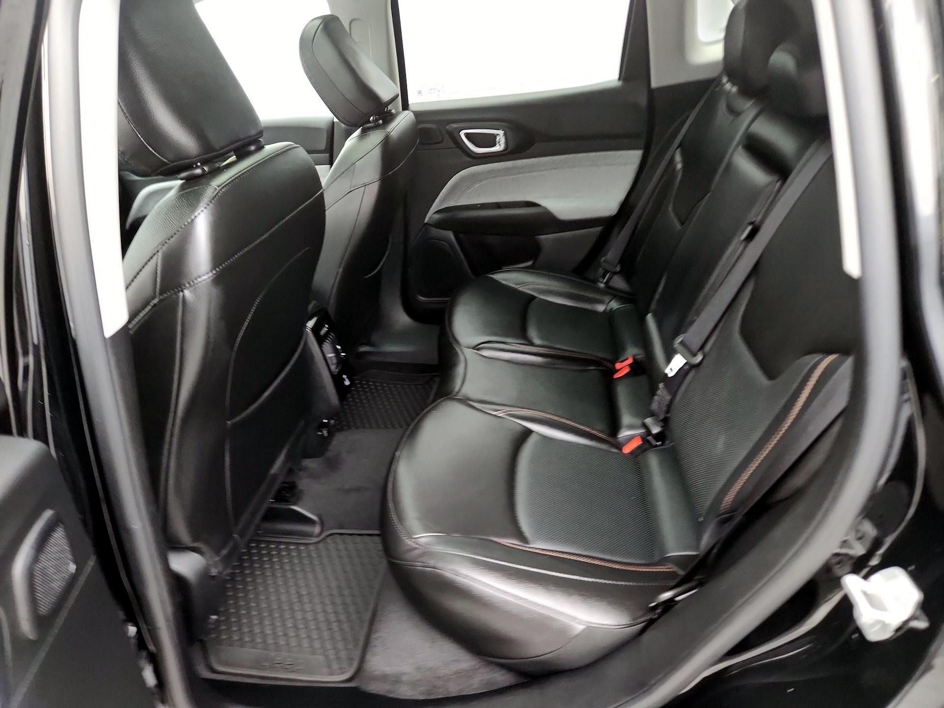 Thumbnail: 2022 Jeep Compass - 20