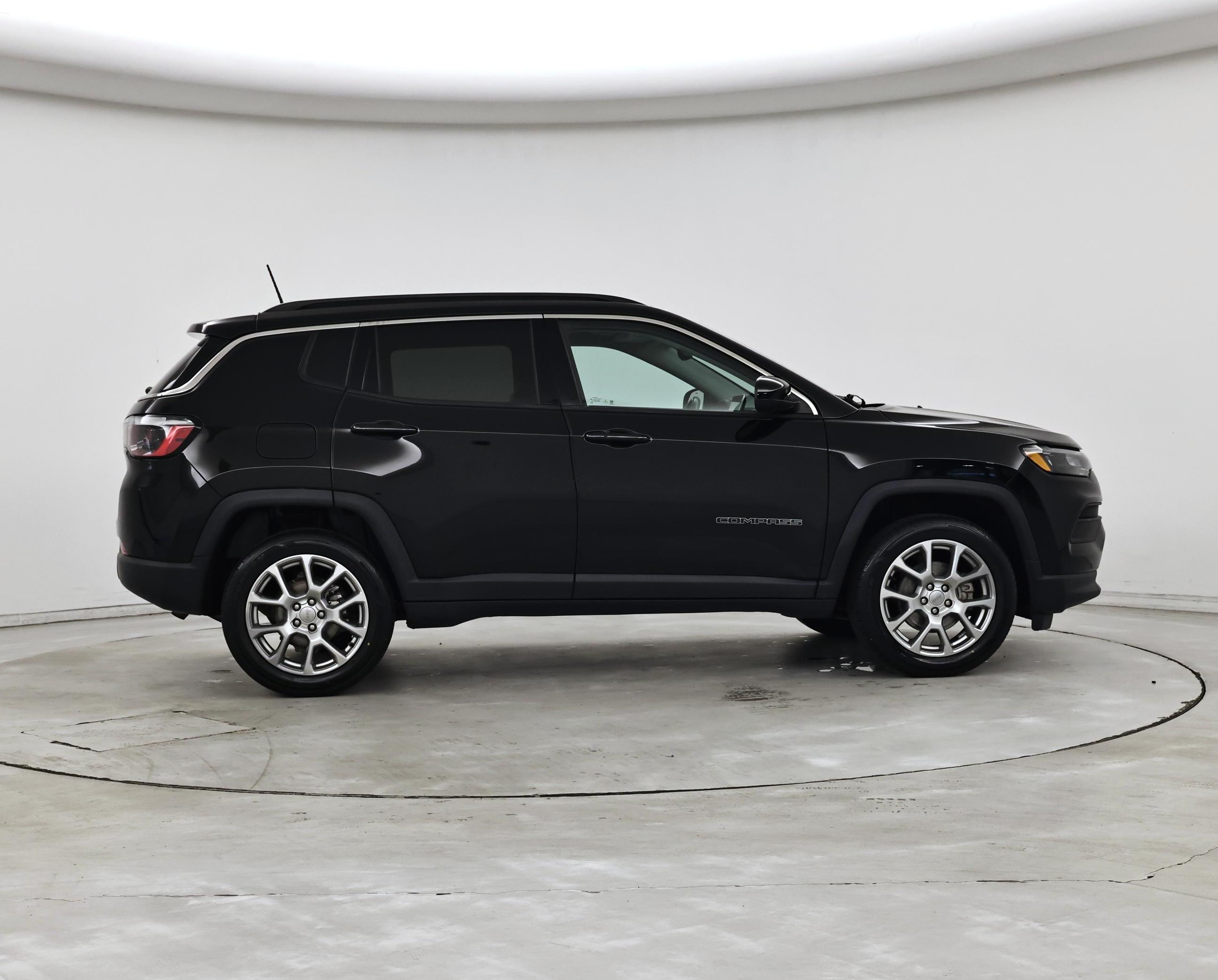 Thumbnail: 2022 Jeep Compass - 7