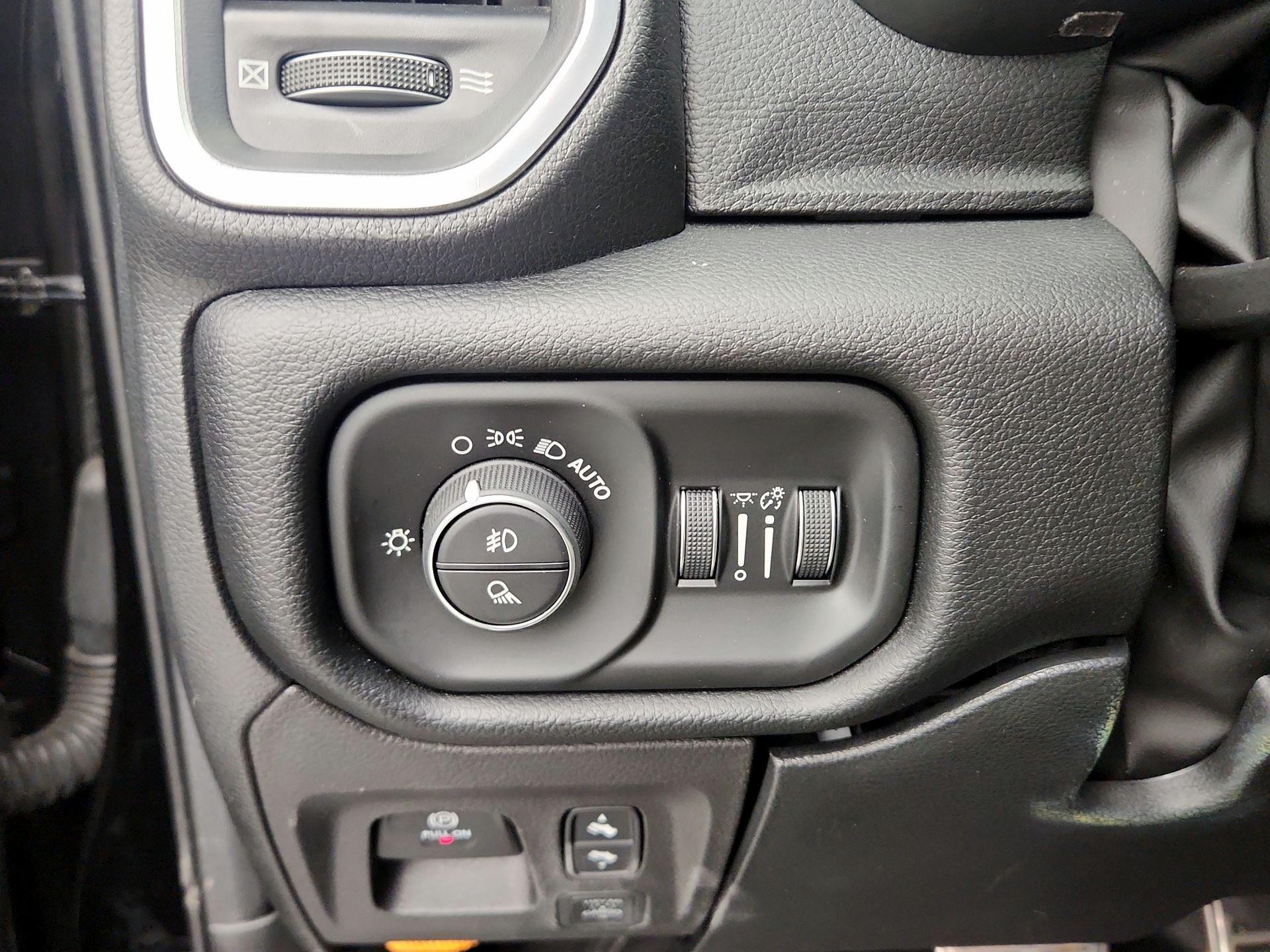 Thumbnail: 2022 RAM 1500 - 13