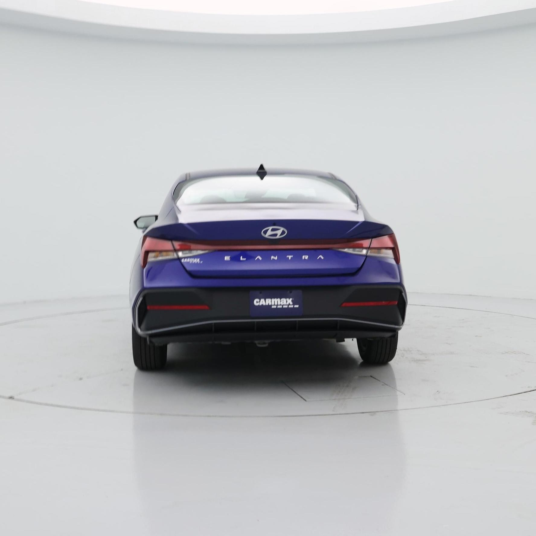 Thumbnail: 2024 Hyundai Elantra - 6