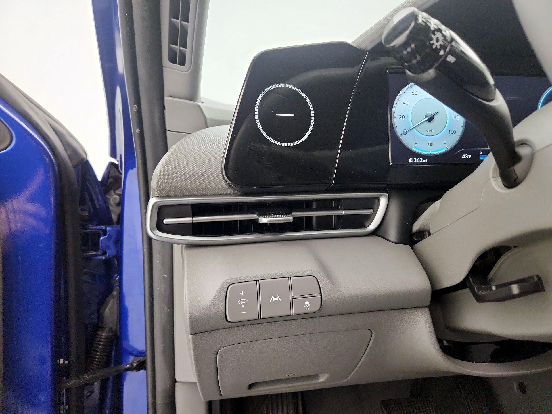 Thumbnail: 2022 Hyundai Elantra - 13