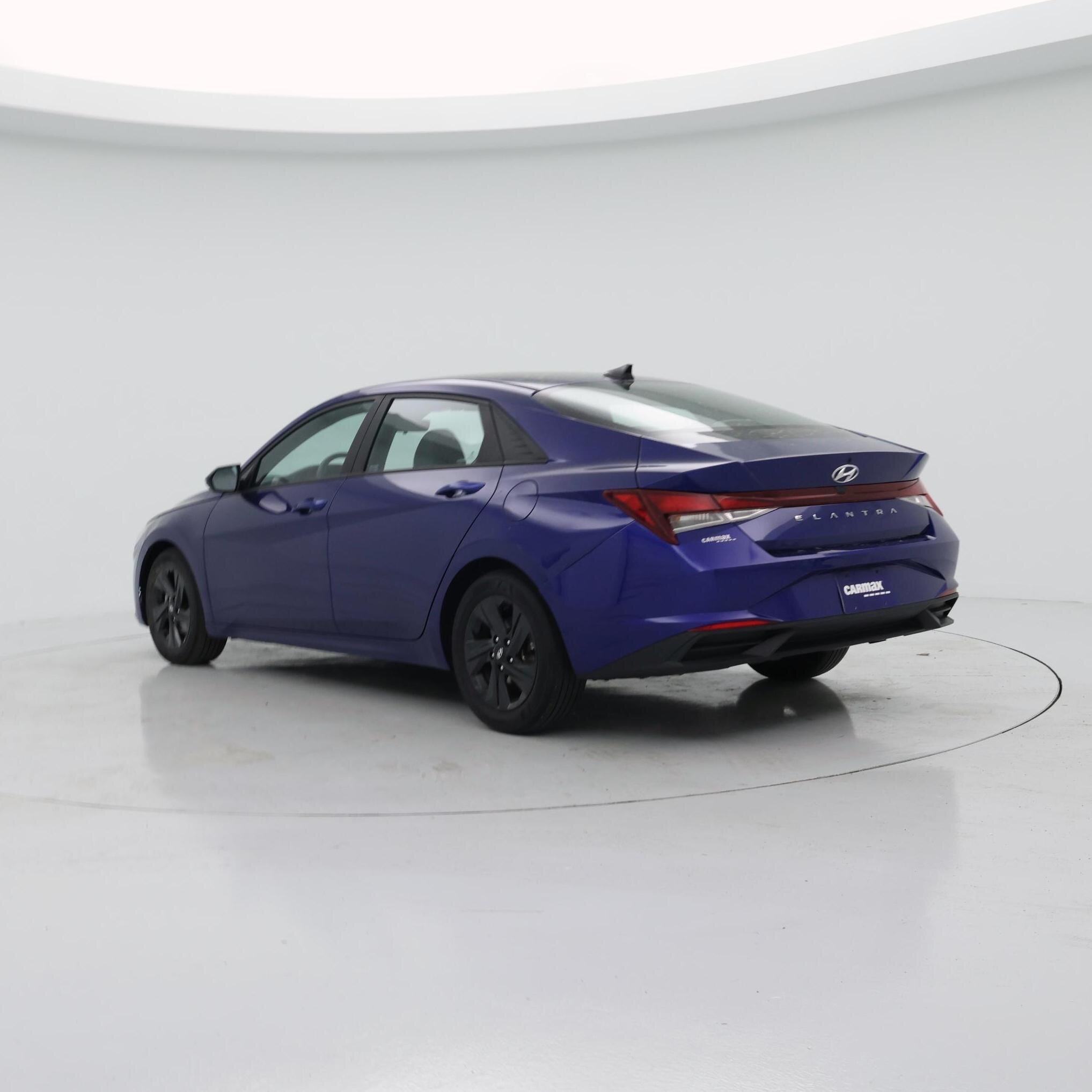 Thumbnail: 2022 Hyundai Elantra - 2