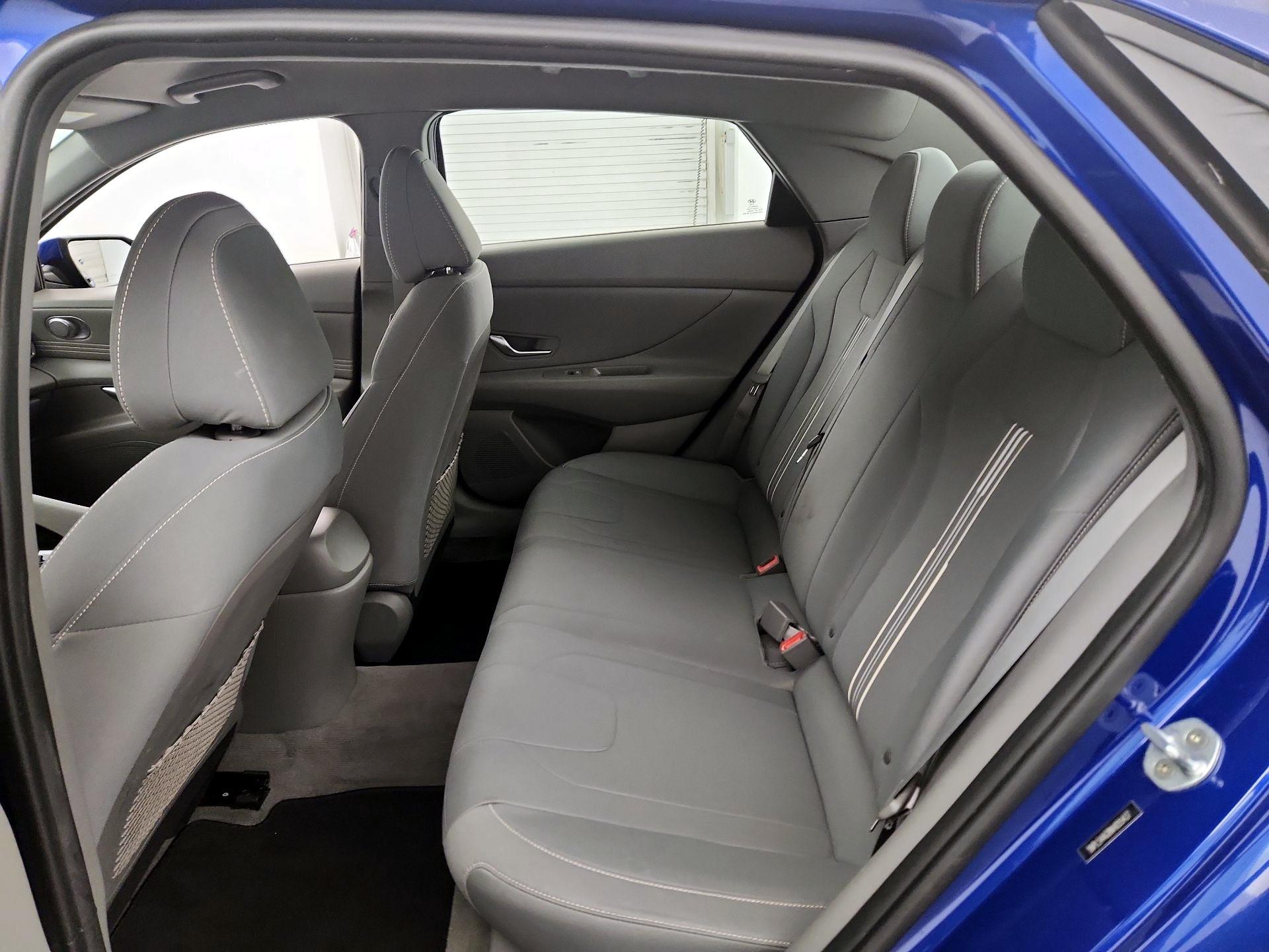 Thumbnail: 2022 Hyundai Elantra - 19