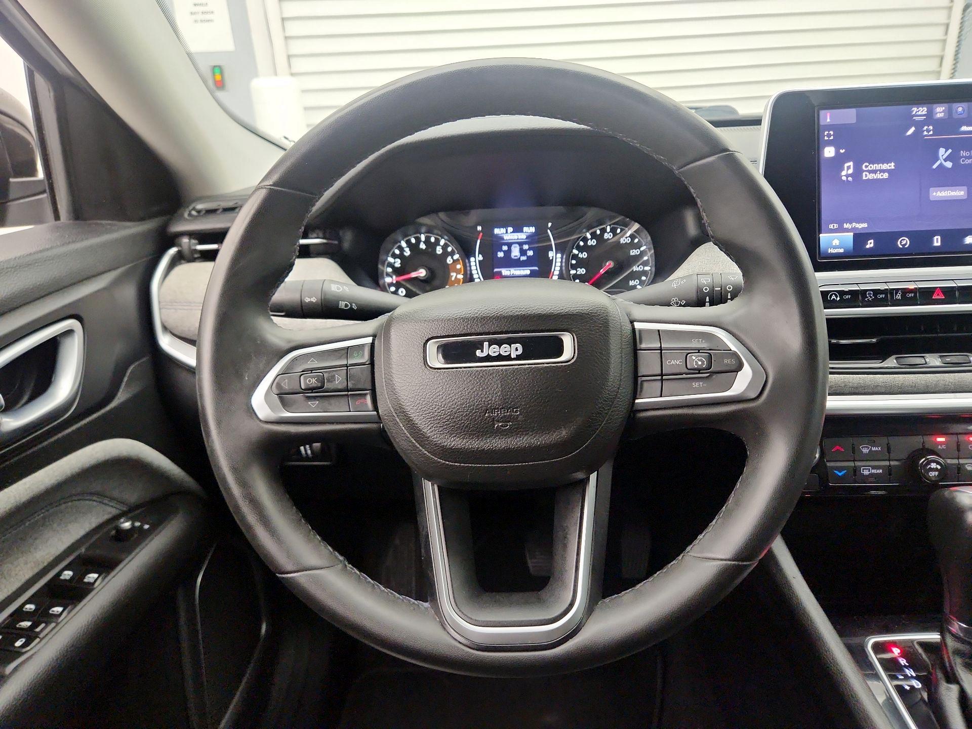 Thumbnail: 2022 Jeep Compass - 10
