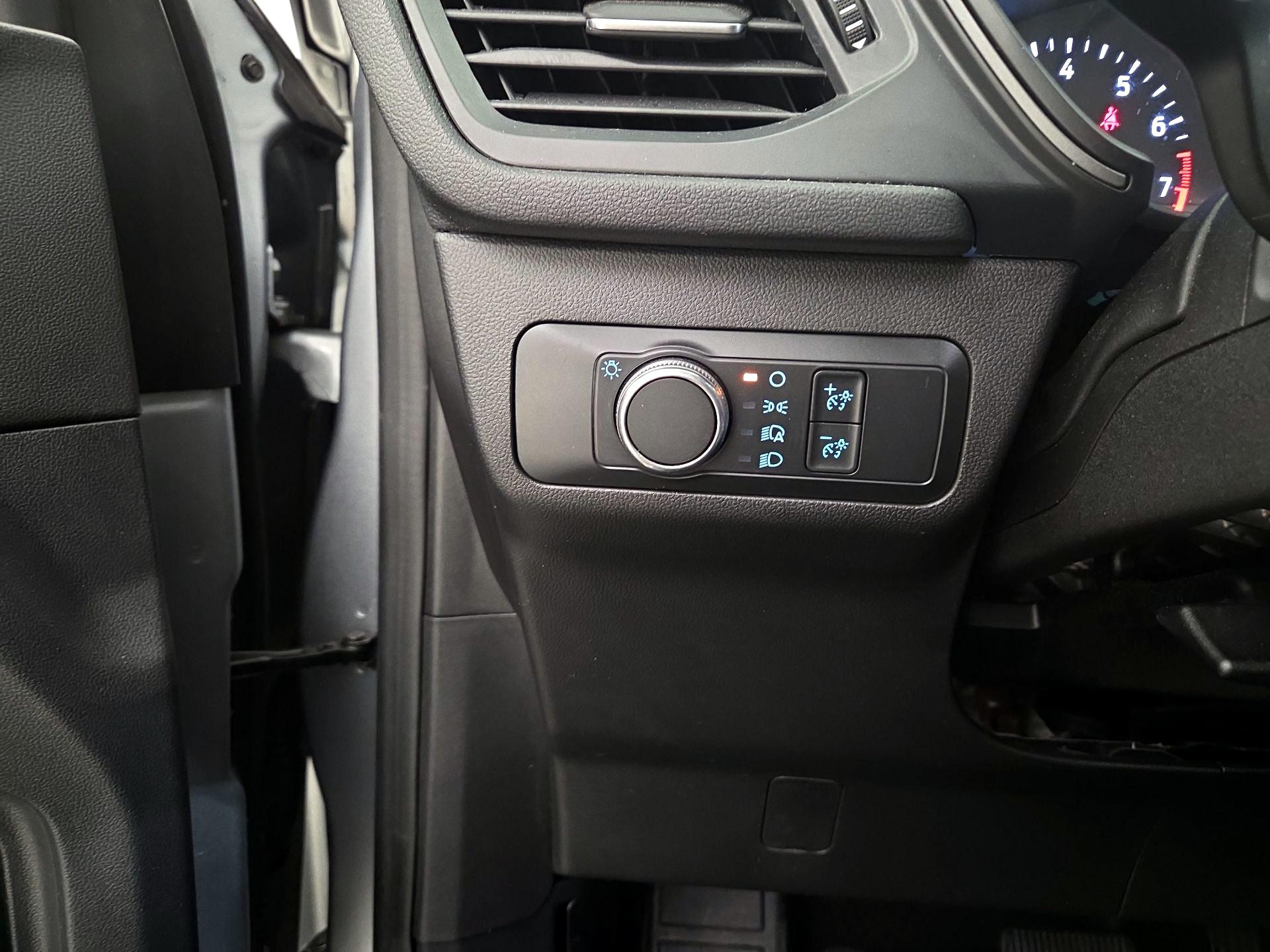 Thumbnail: 2022 Ford Escape - 13