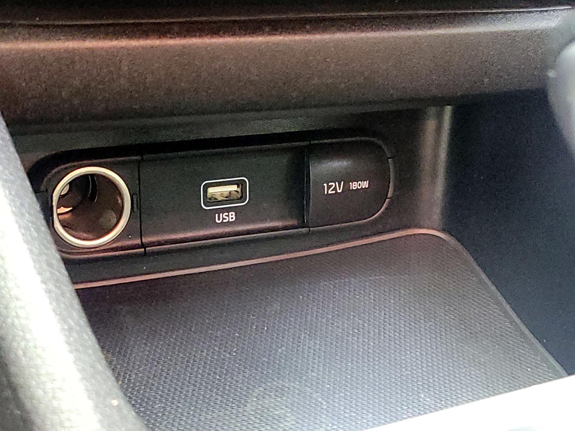 Thumbnail: 2023 Kia Forte - 16