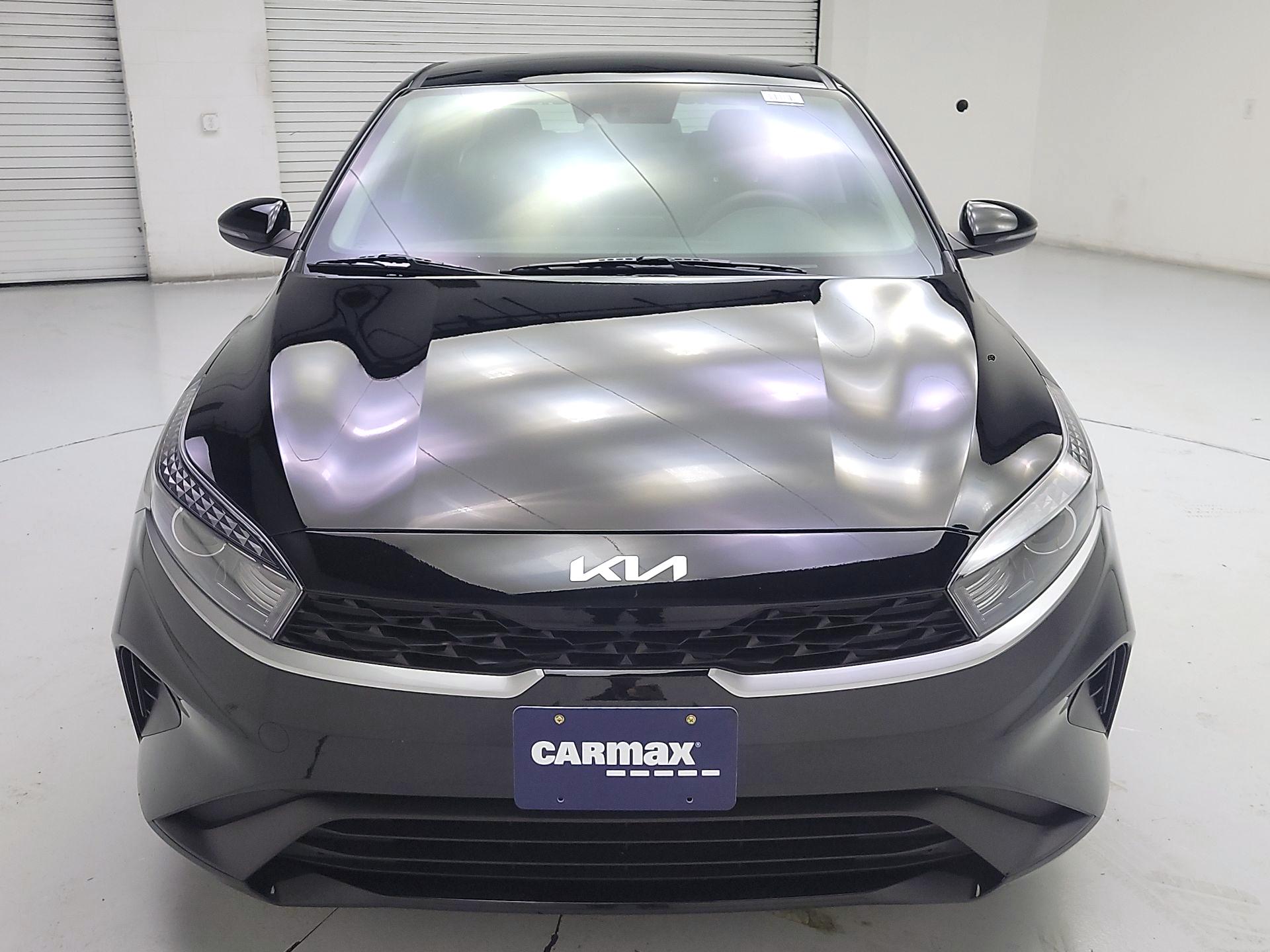 Thumbnail: 2023 Kia Forte - 2