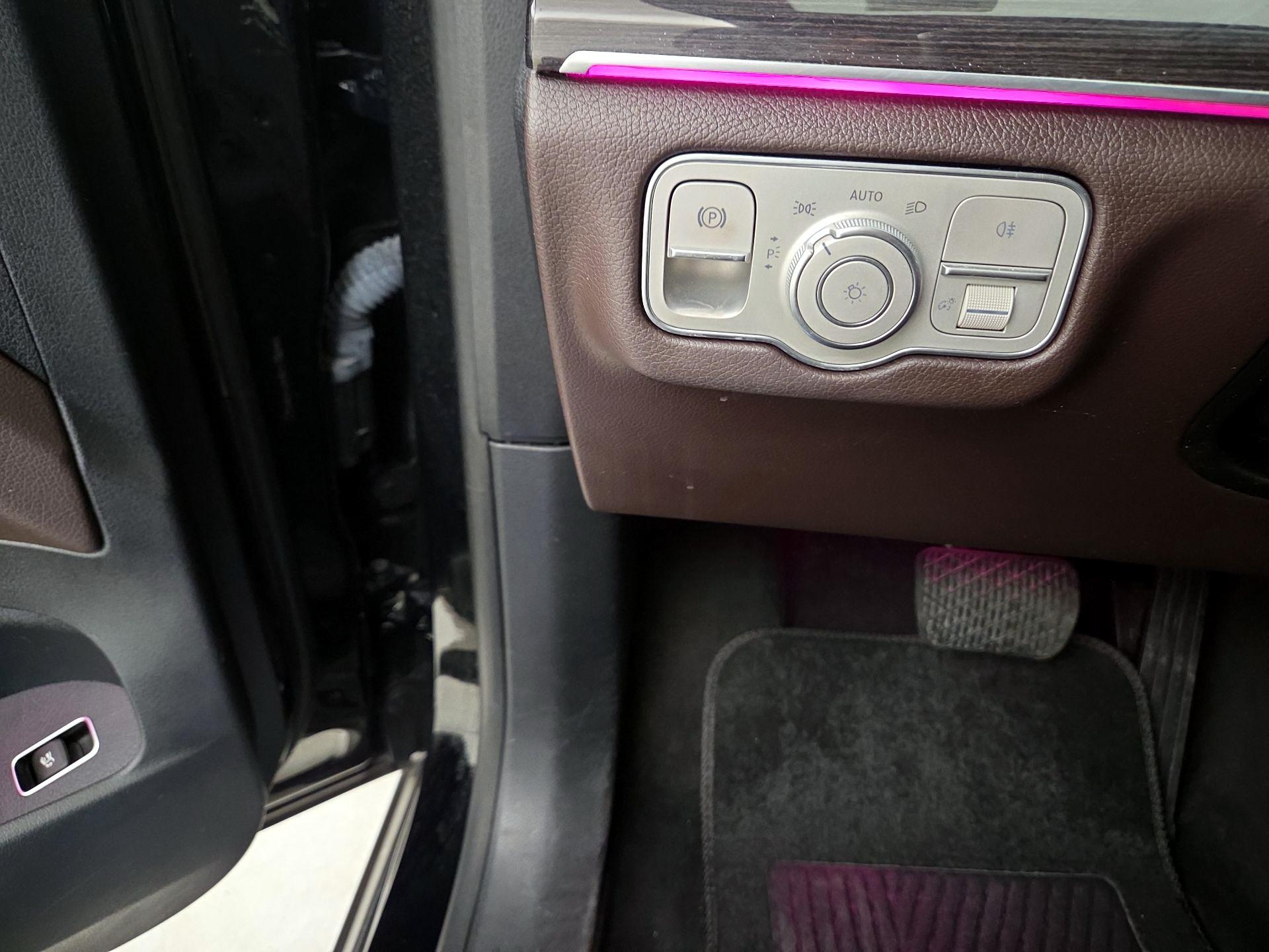 Thumbnail: 2021 Mercedes-Benz GLE - 13