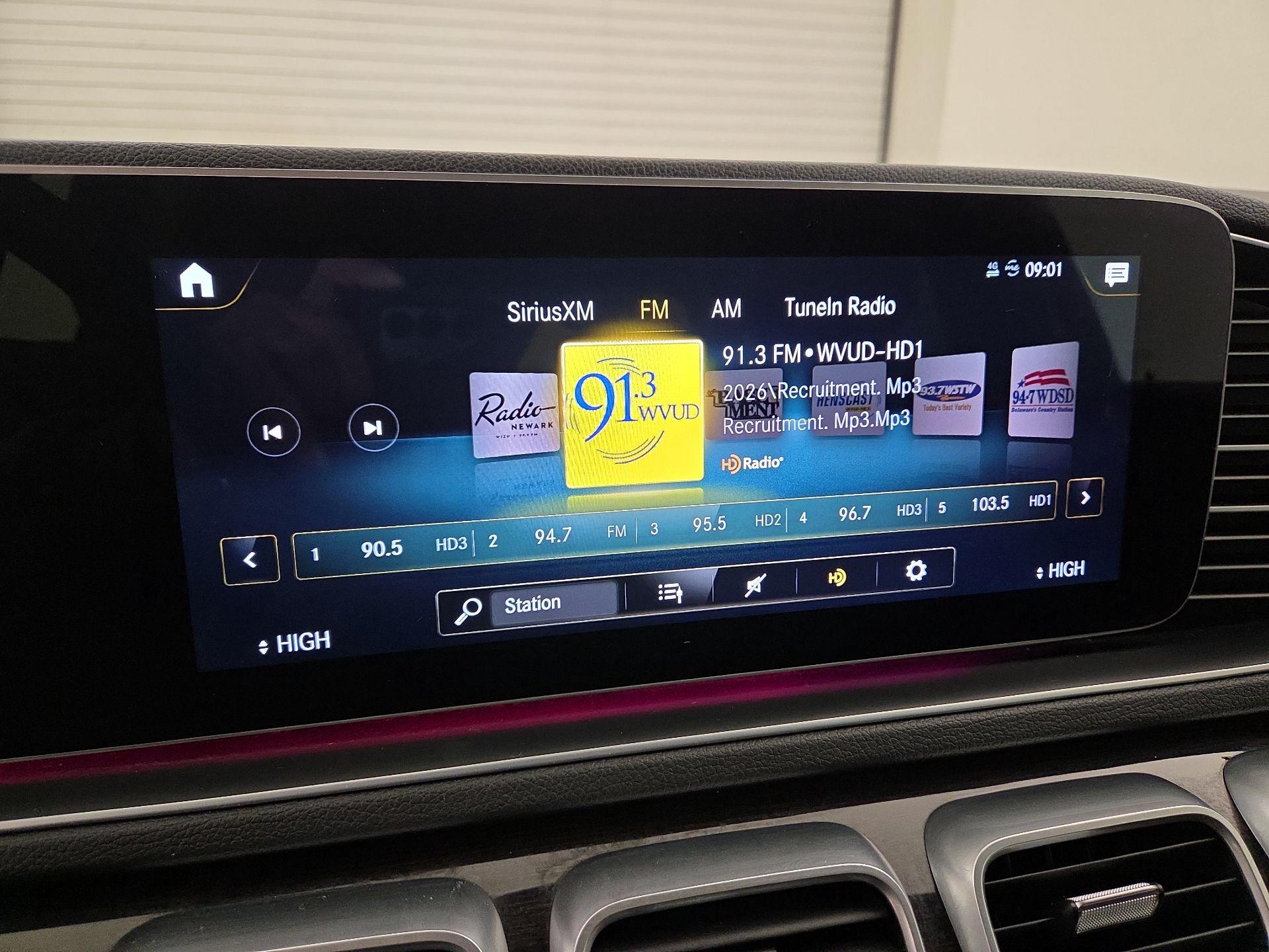 Thumbnail: 2021 Mercedes-Benz GLE - 15