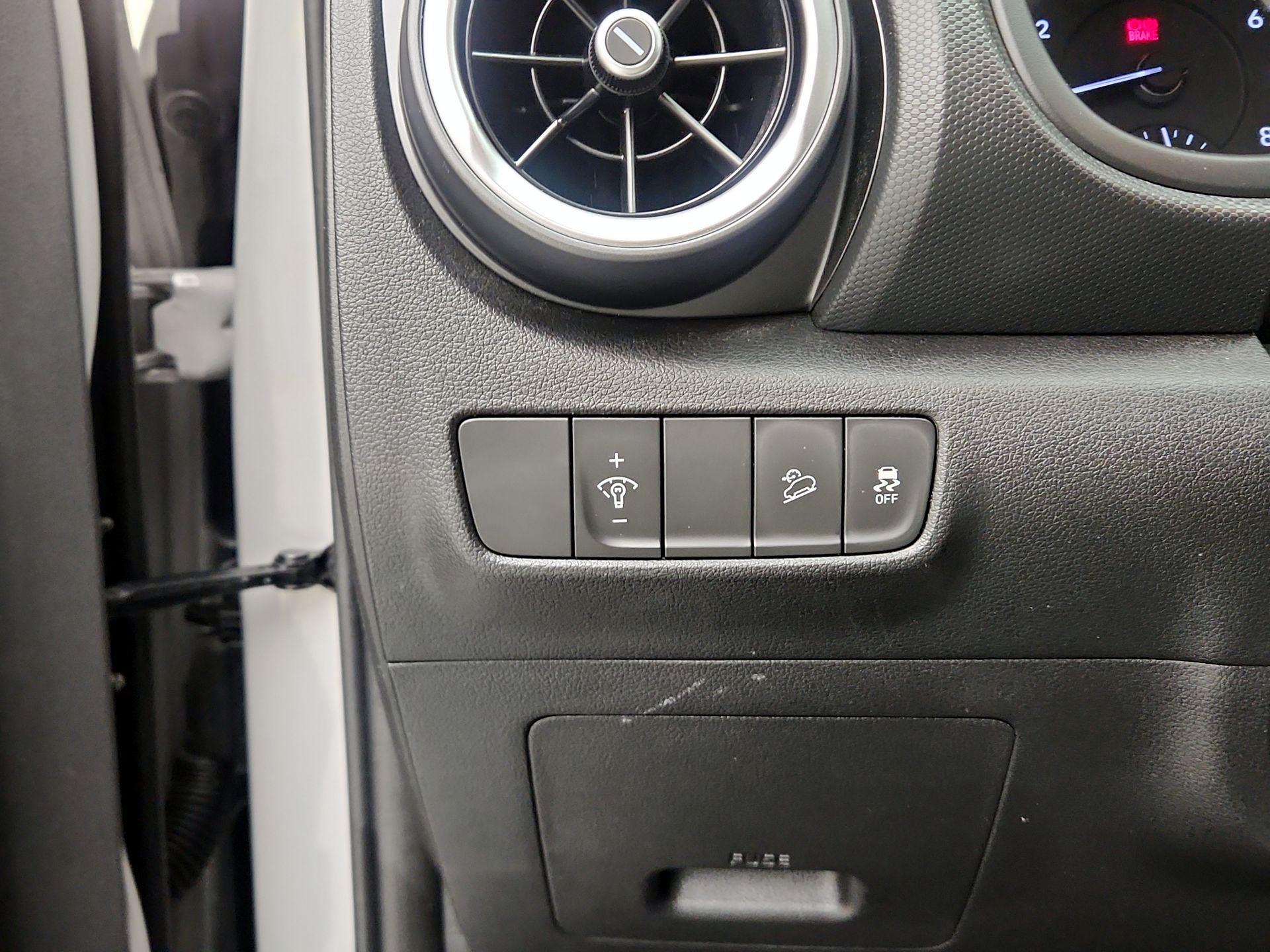 Thumbnail: 2023 Hyundai Kona - 13