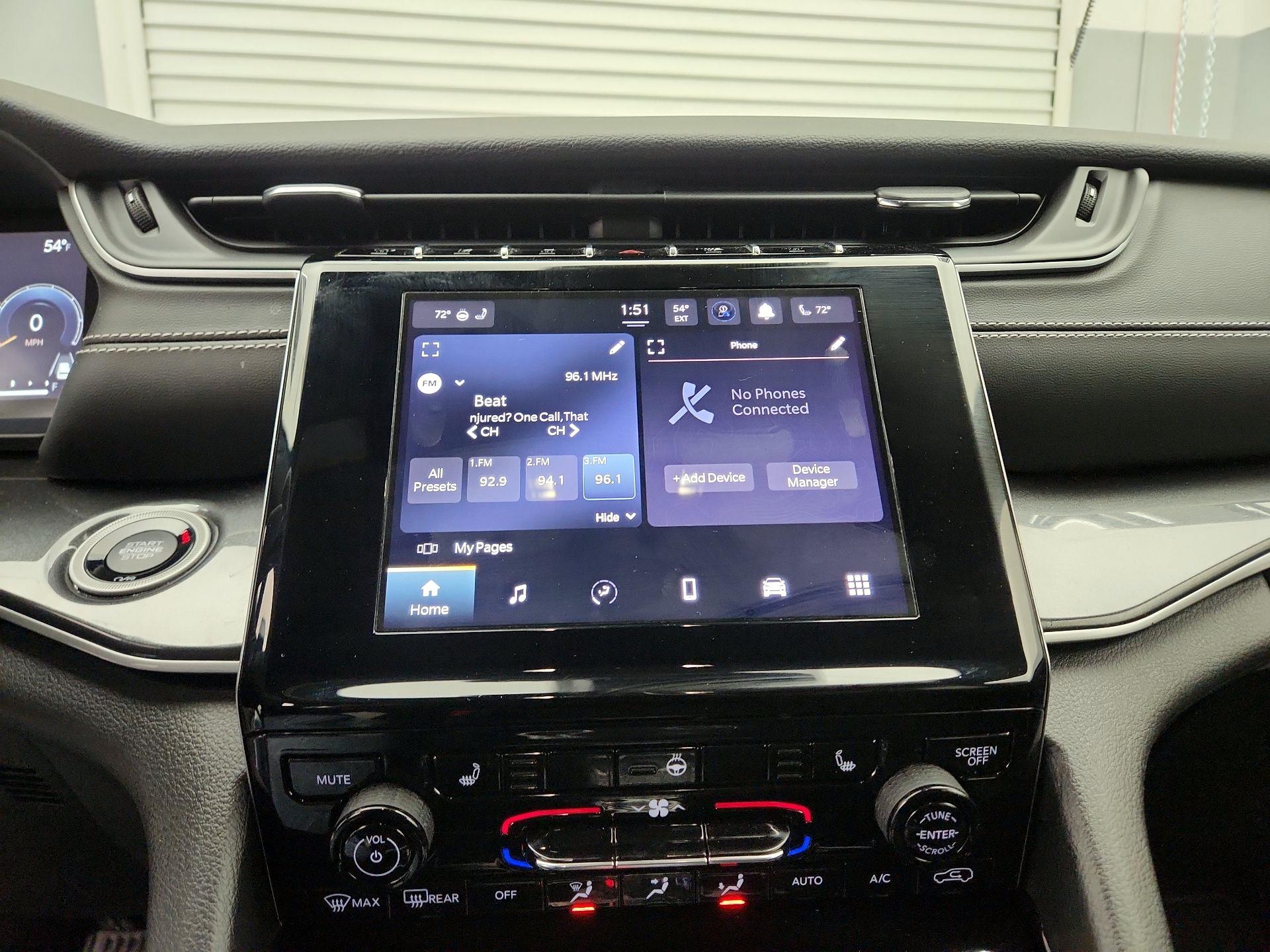 Thumbnail: 2023 Jeep Grand Cherokee - 15