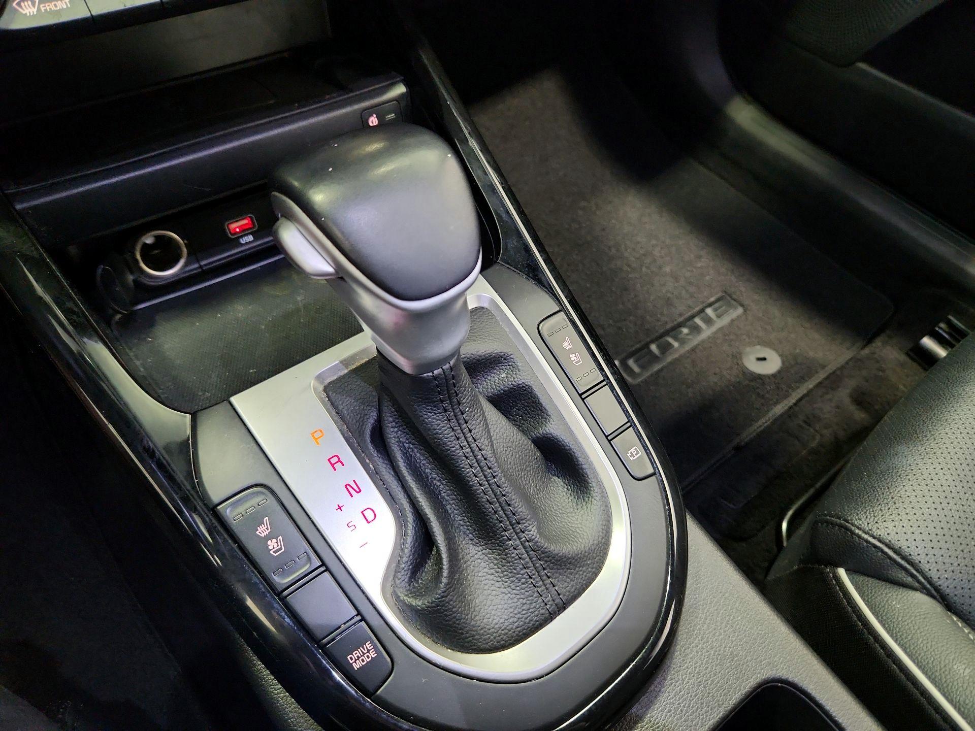 Thumbnail: 2023 Kia Forte - 18