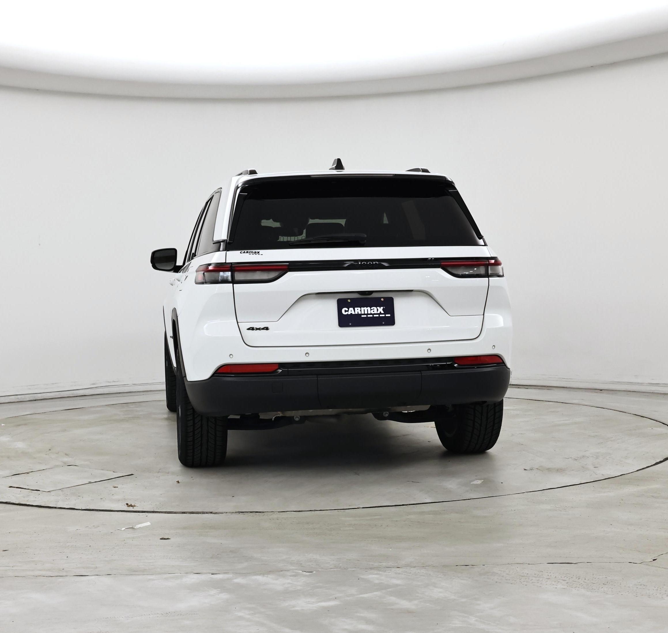 Thumbnail: 2023 Jeep Grand Cherokee - 6