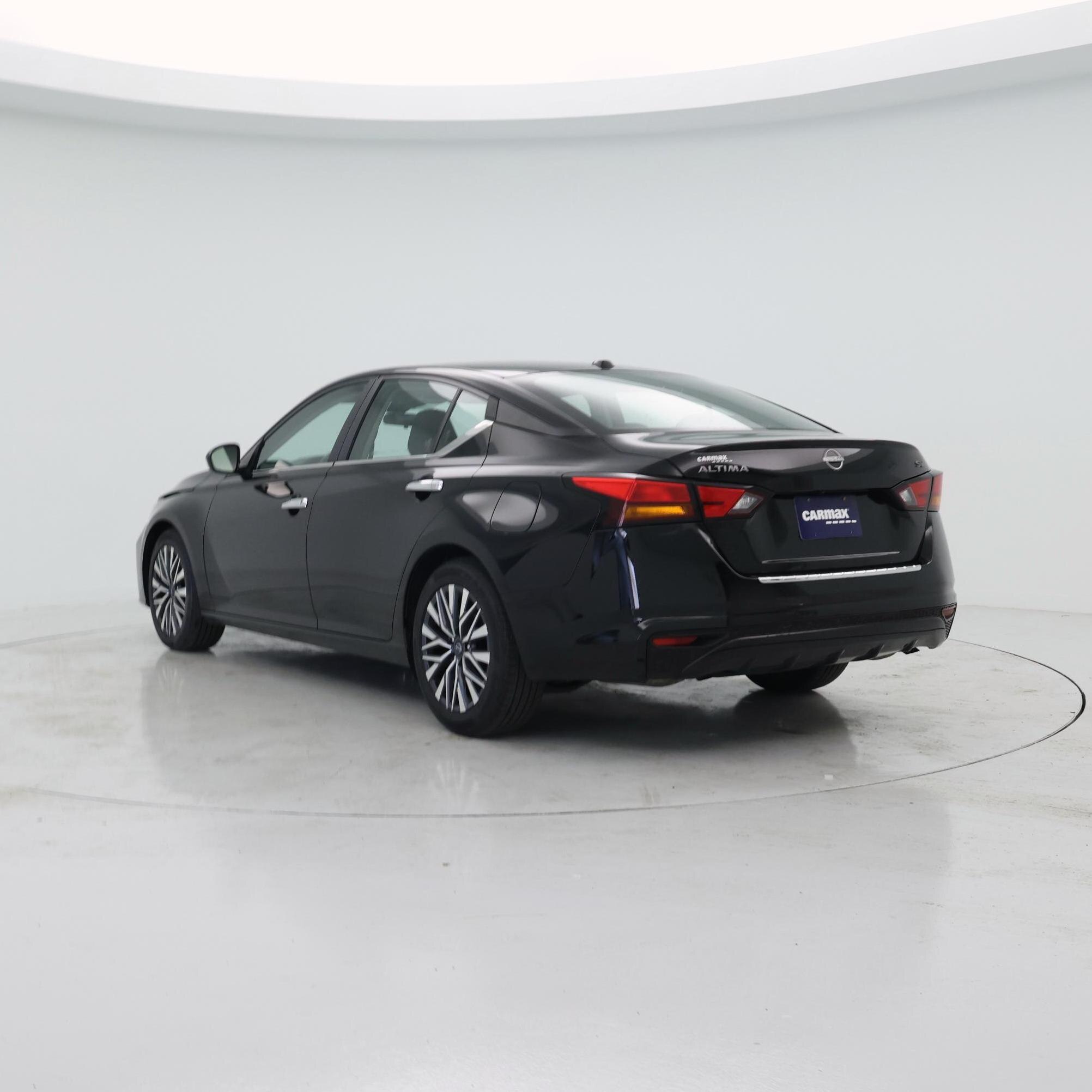 Thumbnail: 2023 Nissan Altima - 2