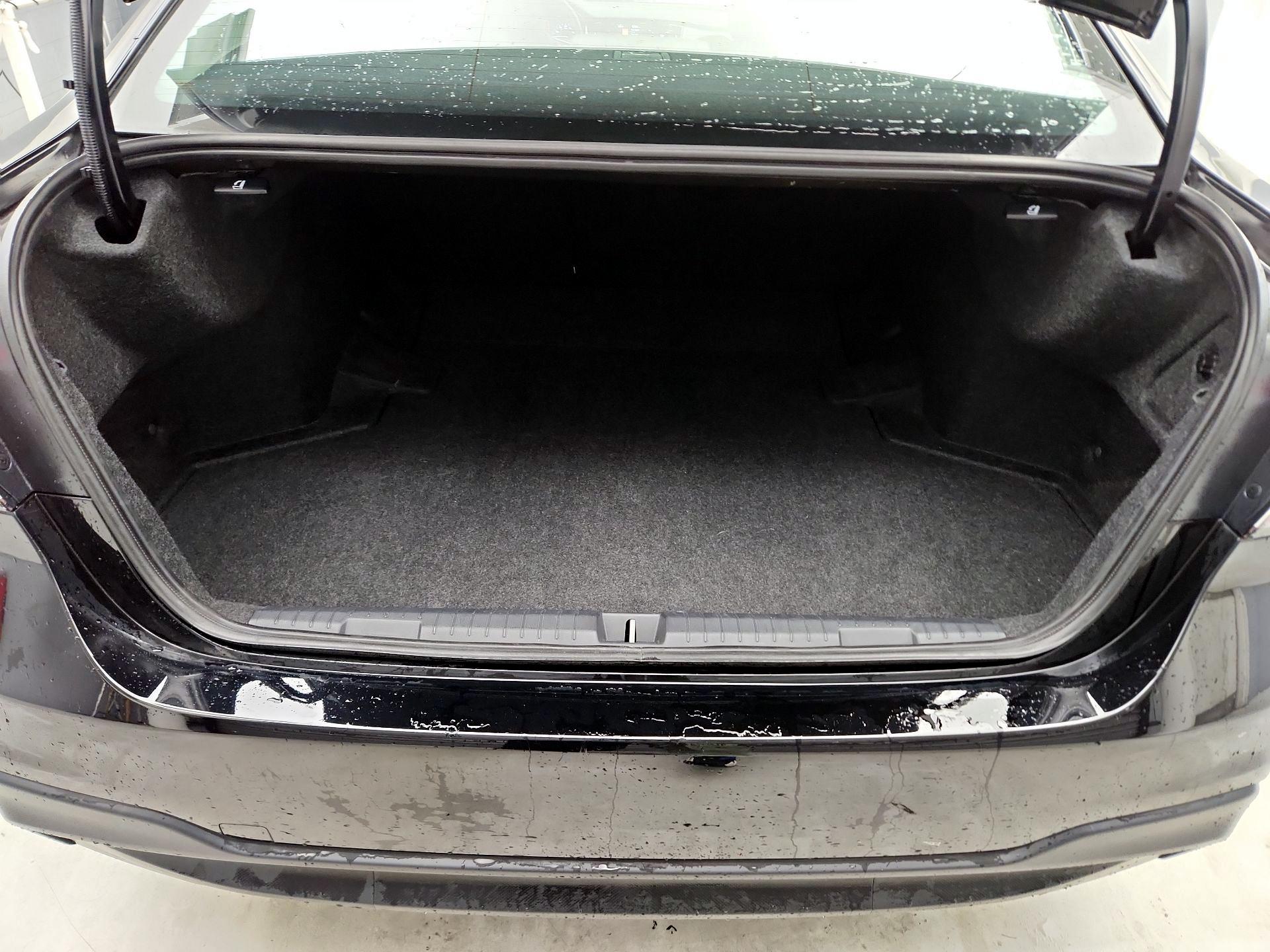 Thumbnail: 2023 Subaru Legacy - 20