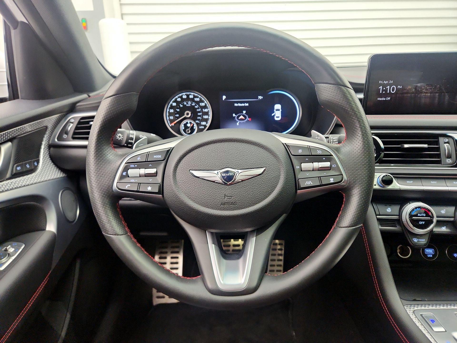 Thumbnail: 2023 Genesis G70 - 10