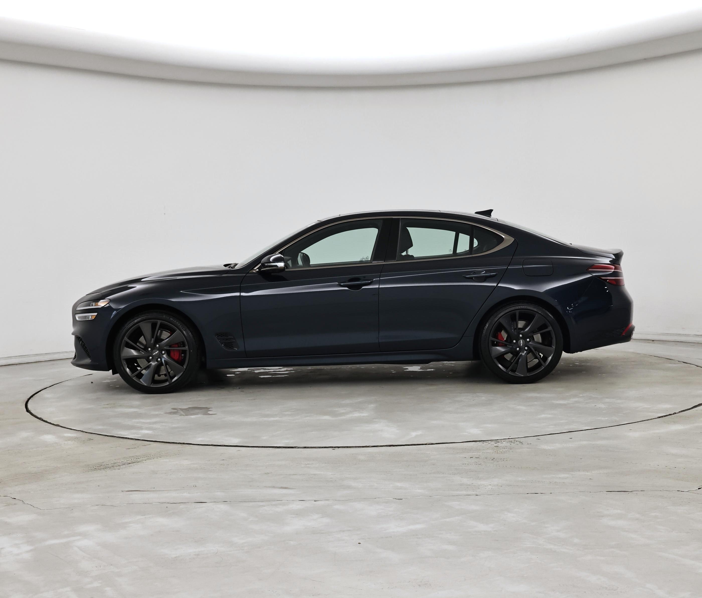 Thumbnail: 2023 Genesis G70 - 3