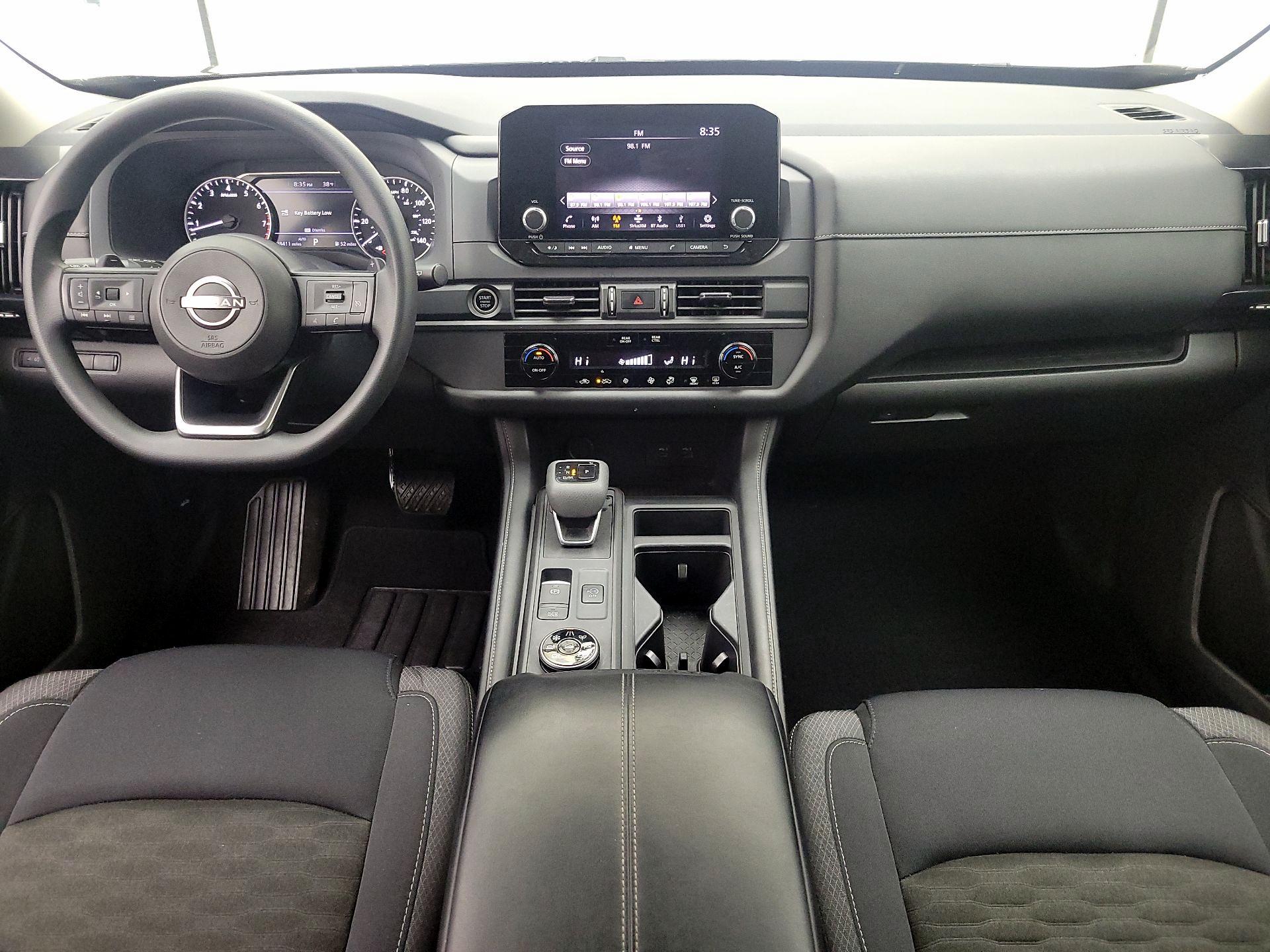 Thumbnail: 2023 Nissan Pathfinder - 9