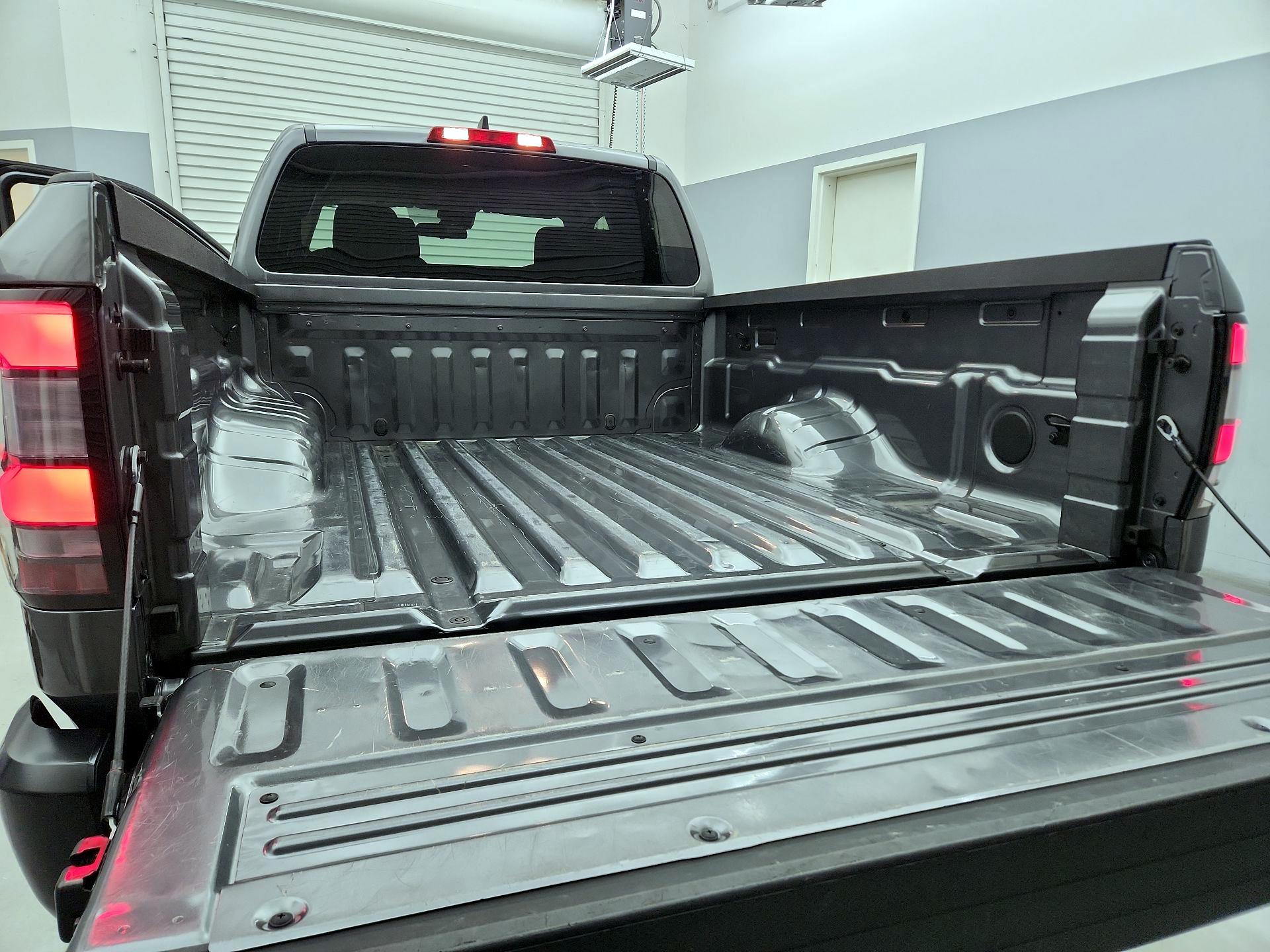 Thumbnail: 2022 Nissan Frontier - 20