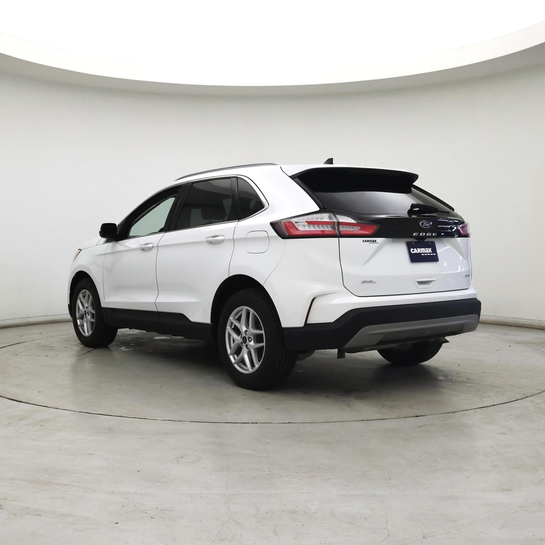 Thumbnail: 2022 Ford Edge - 2