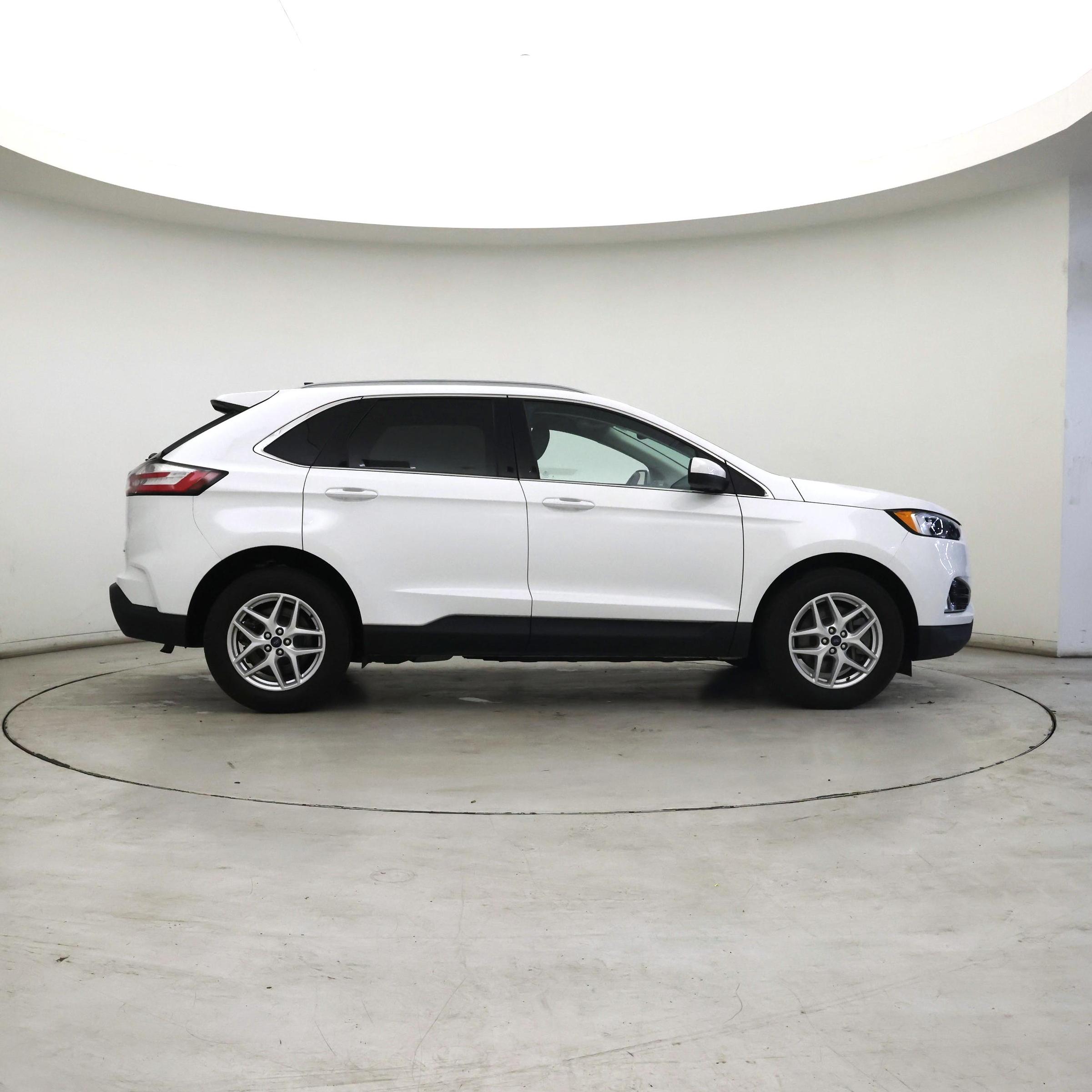 Thumbnail: 2022 Ford Edge - 7