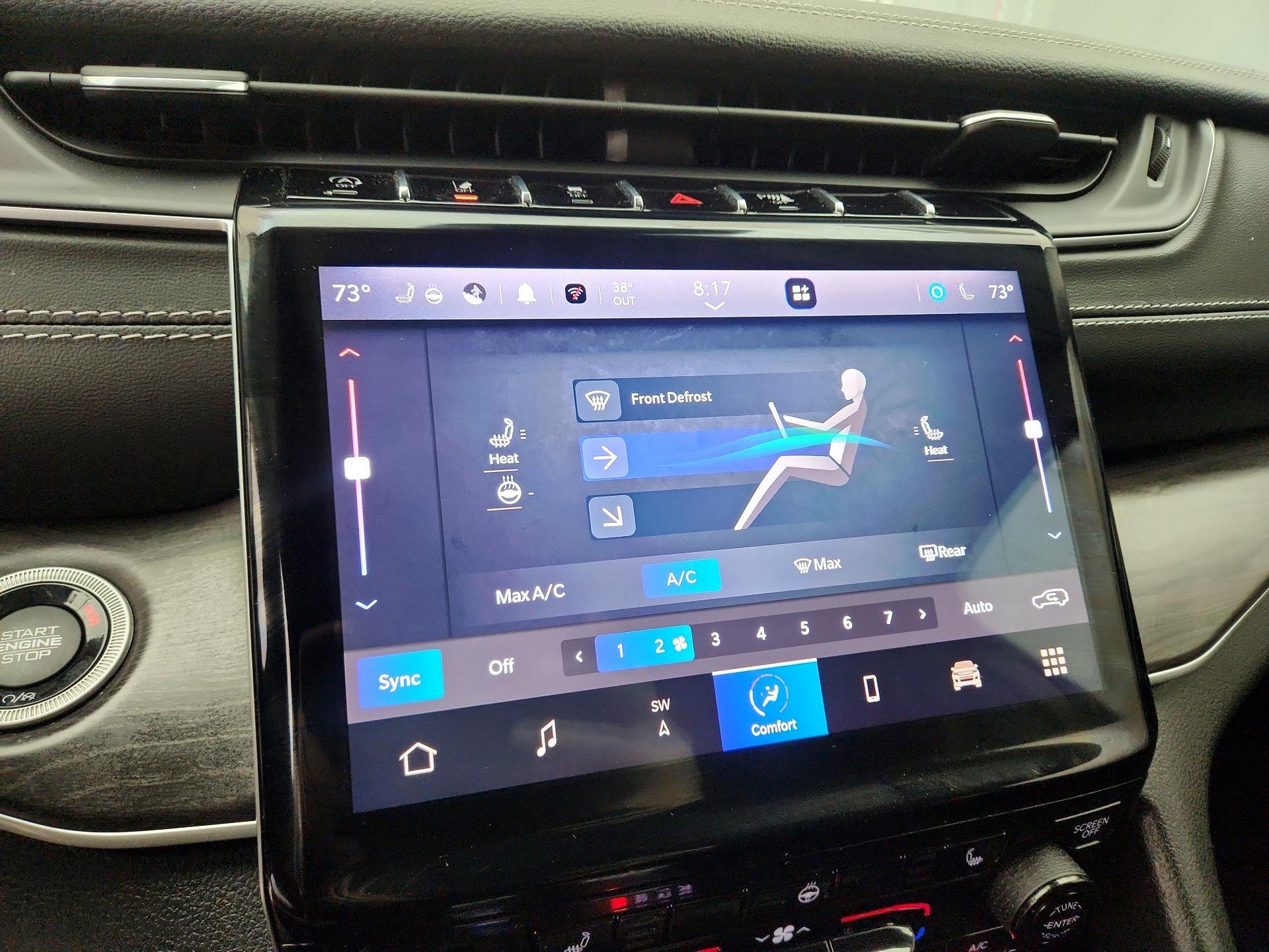 Thumbnail: 2023 Jeep Grand Cherokee - 17