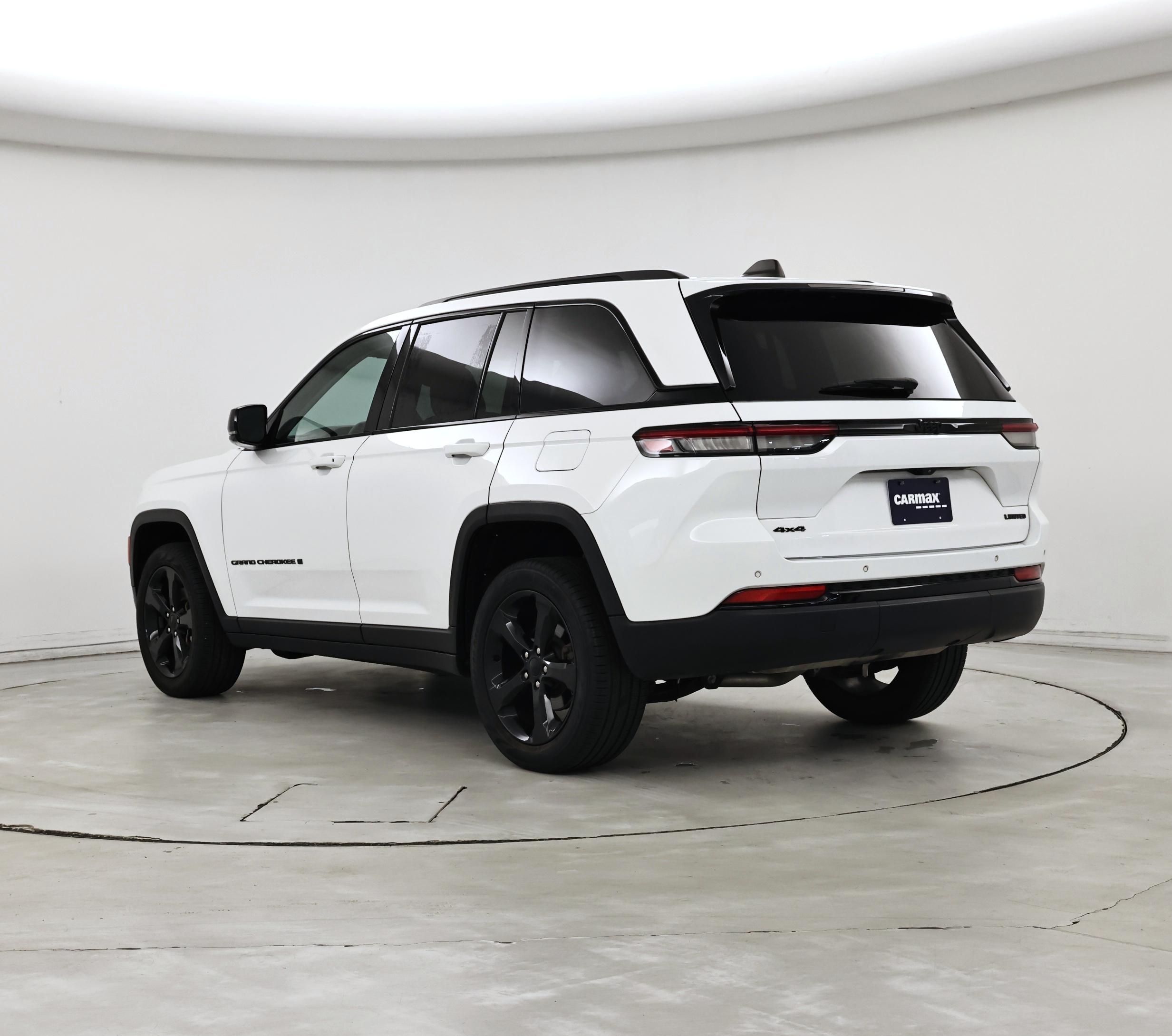 Thumbnail: 2023 Jeep Grand Cherokee - 2