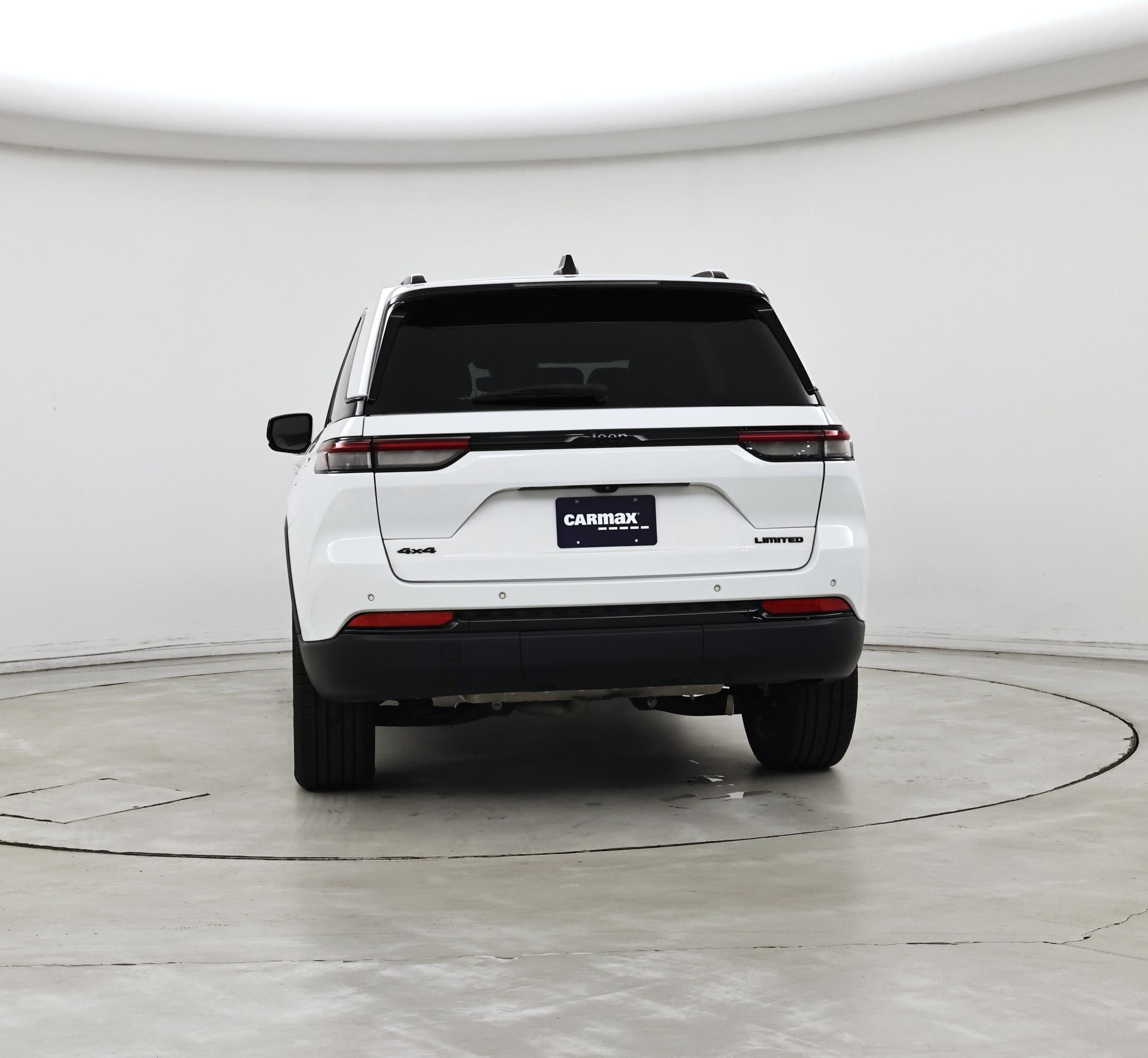 Thumbnail: 2023 Jeep Grand Cherokee - 6