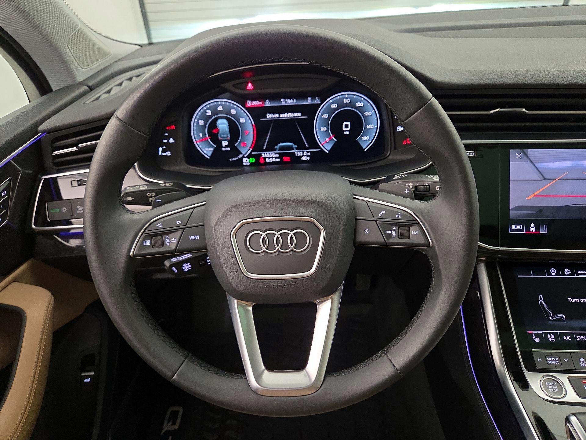 Thumbnail: 2022 Audi Q7 - 10