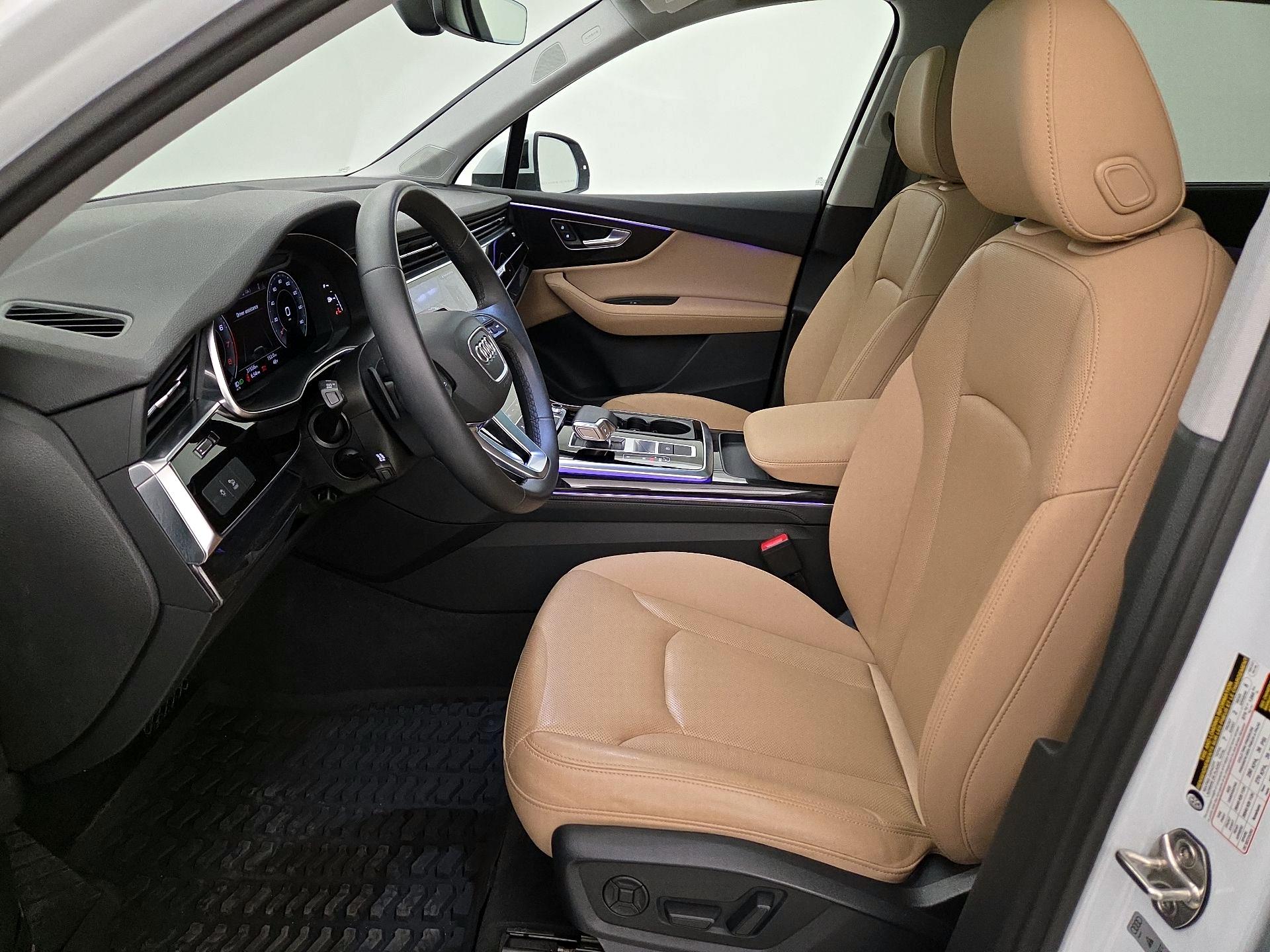 Thumbnail: 2022 Audi Q7 - 11