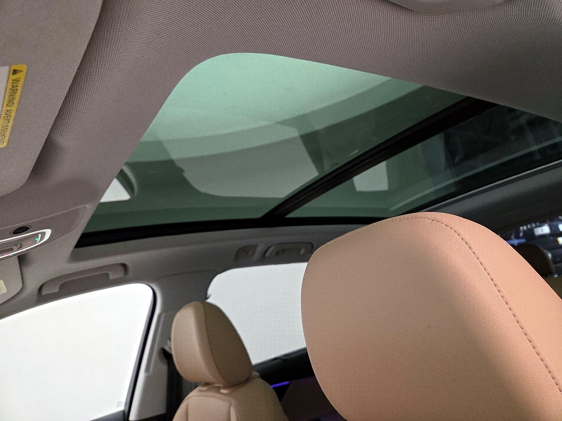 Thumbnail: 2022 Audi Q7 - 19