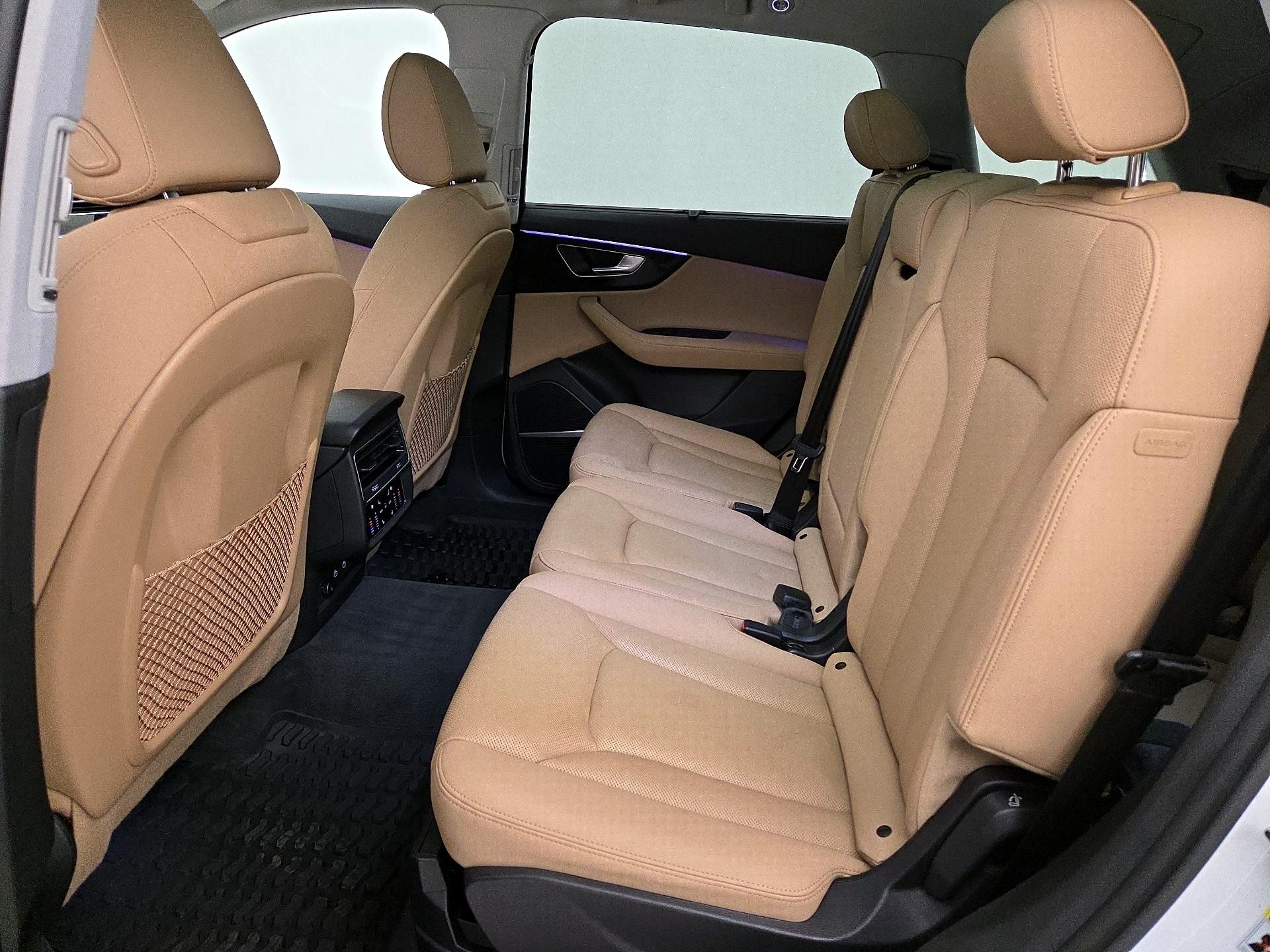 Thumbnail: 2022 Audi Q7 - 20