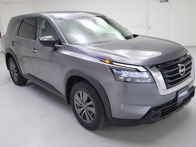 2024 Nissan Pathfinder S