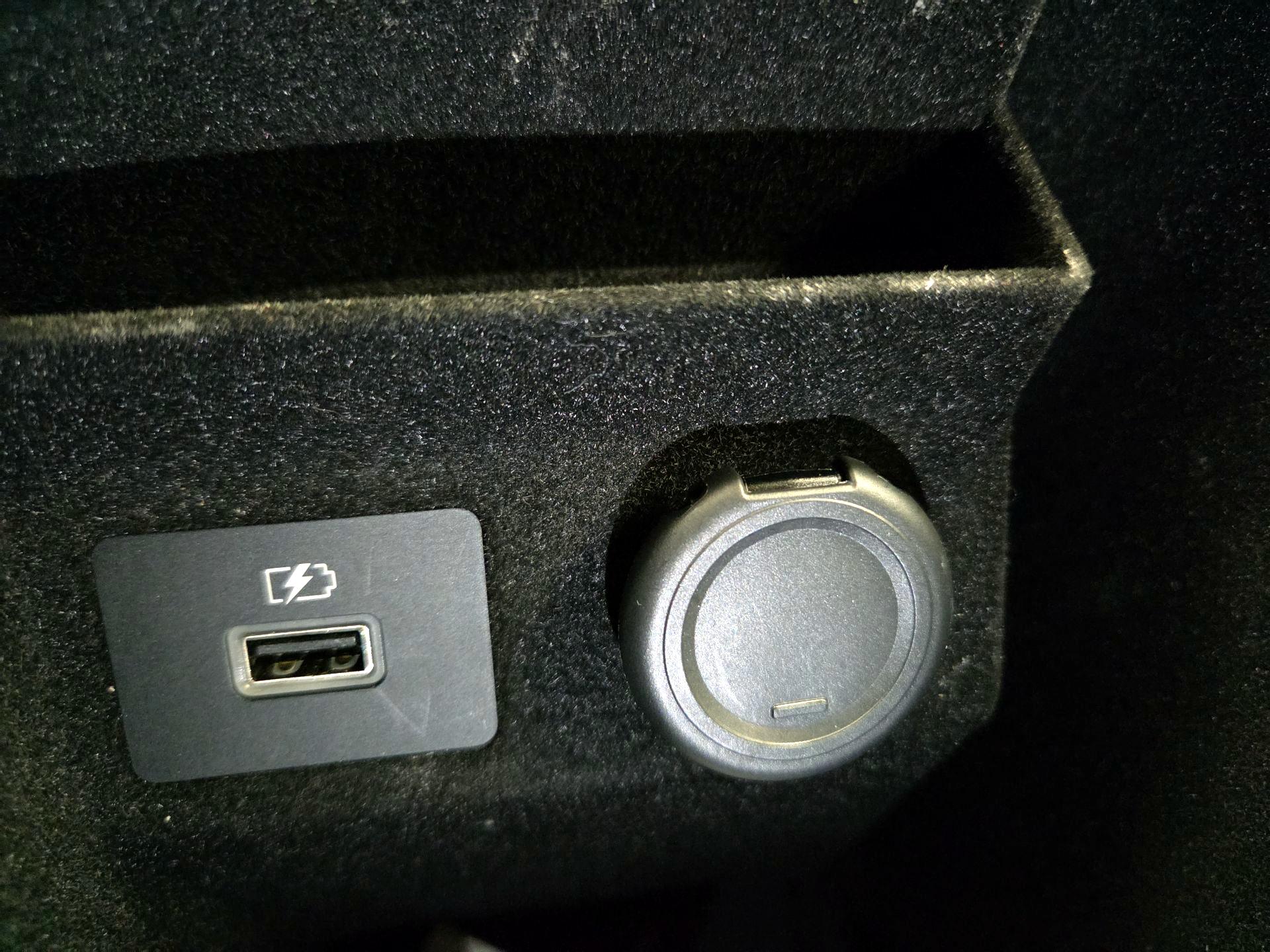 Thumbnail: 2023 INFINITI QX60 - 18