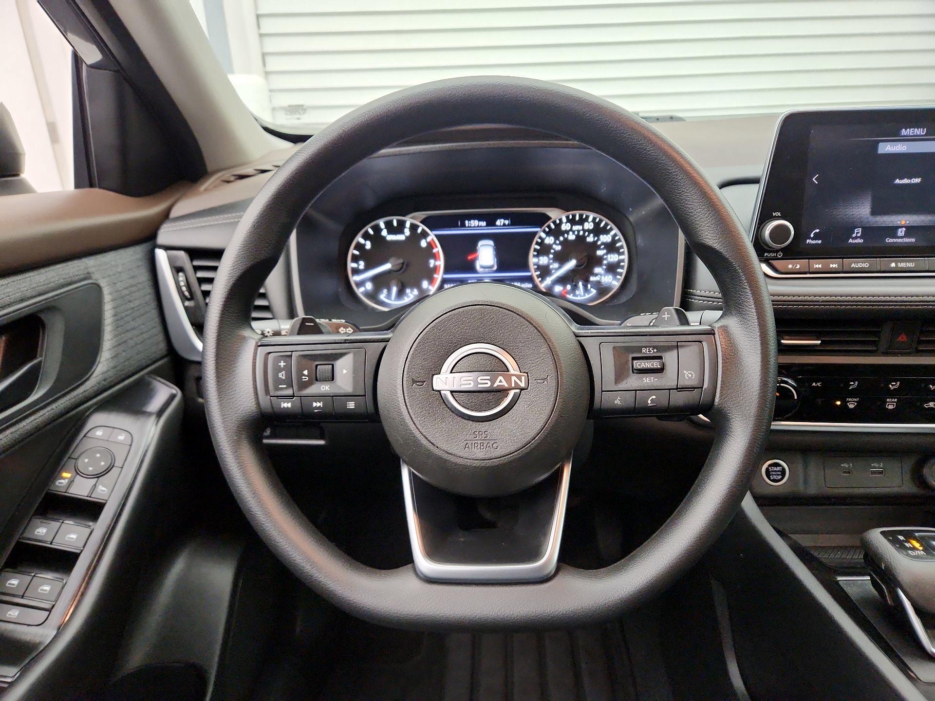 Thumbnail: 2023 Nissan Rogue - 10