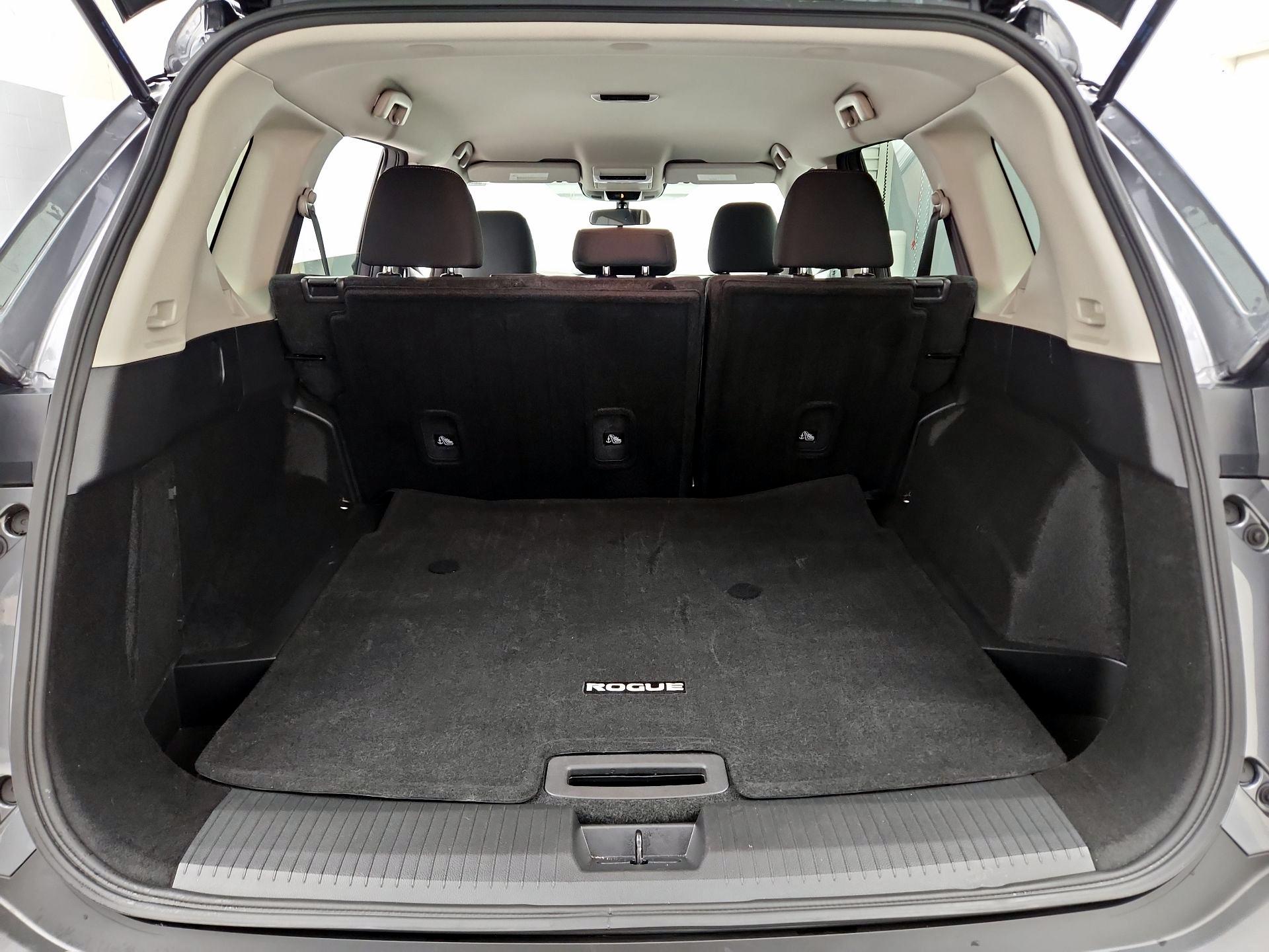 Thumbnail: 2023 Nissan Rogue - 20