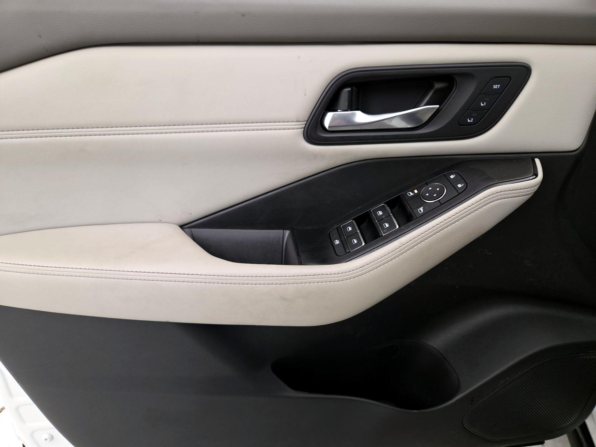 Thumbnail: 2023 Nissan Rogue - 12