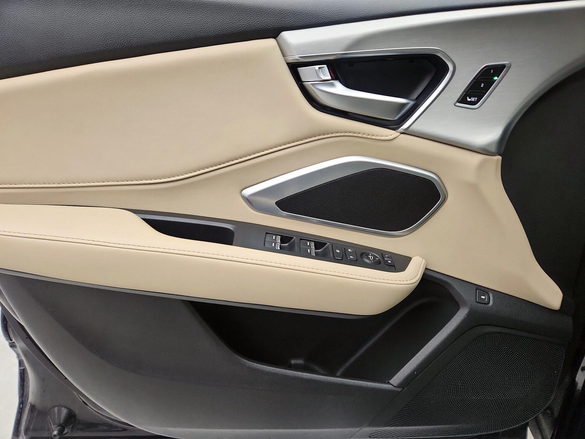 Thumbnail: 2023 Acura RDX - 12