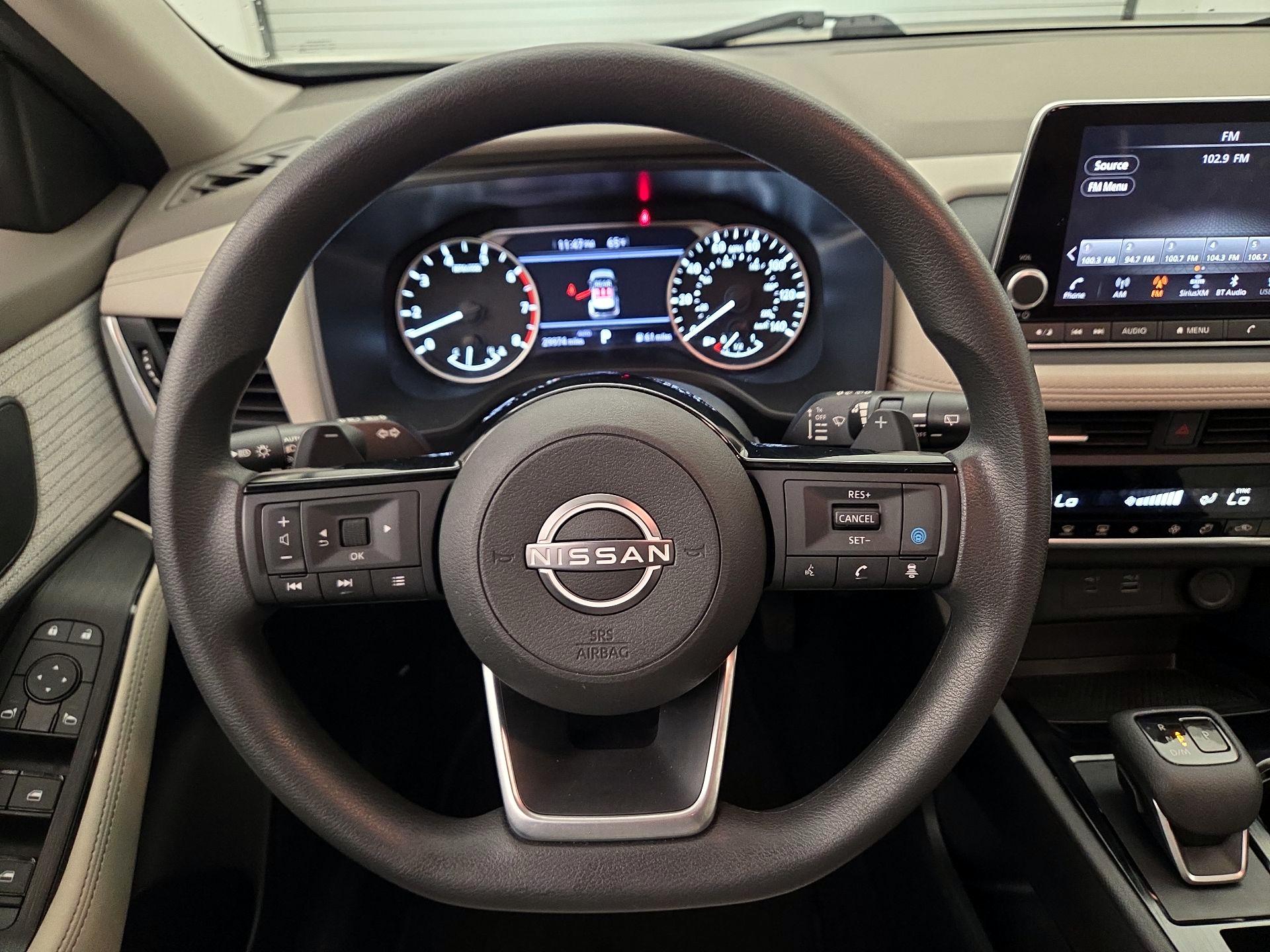 Thumbnail: 2023 Nissan Rogue - 10