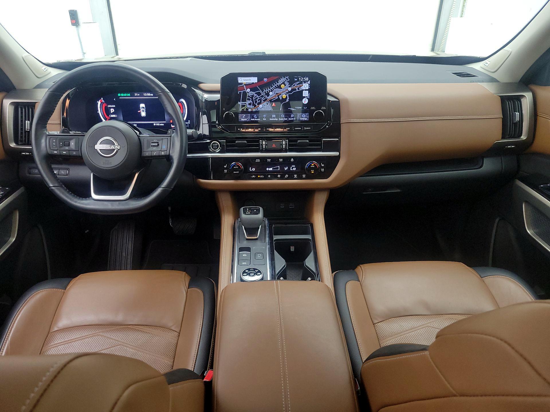 Thumbnail: 2023 Nissan Pathfinder - 9