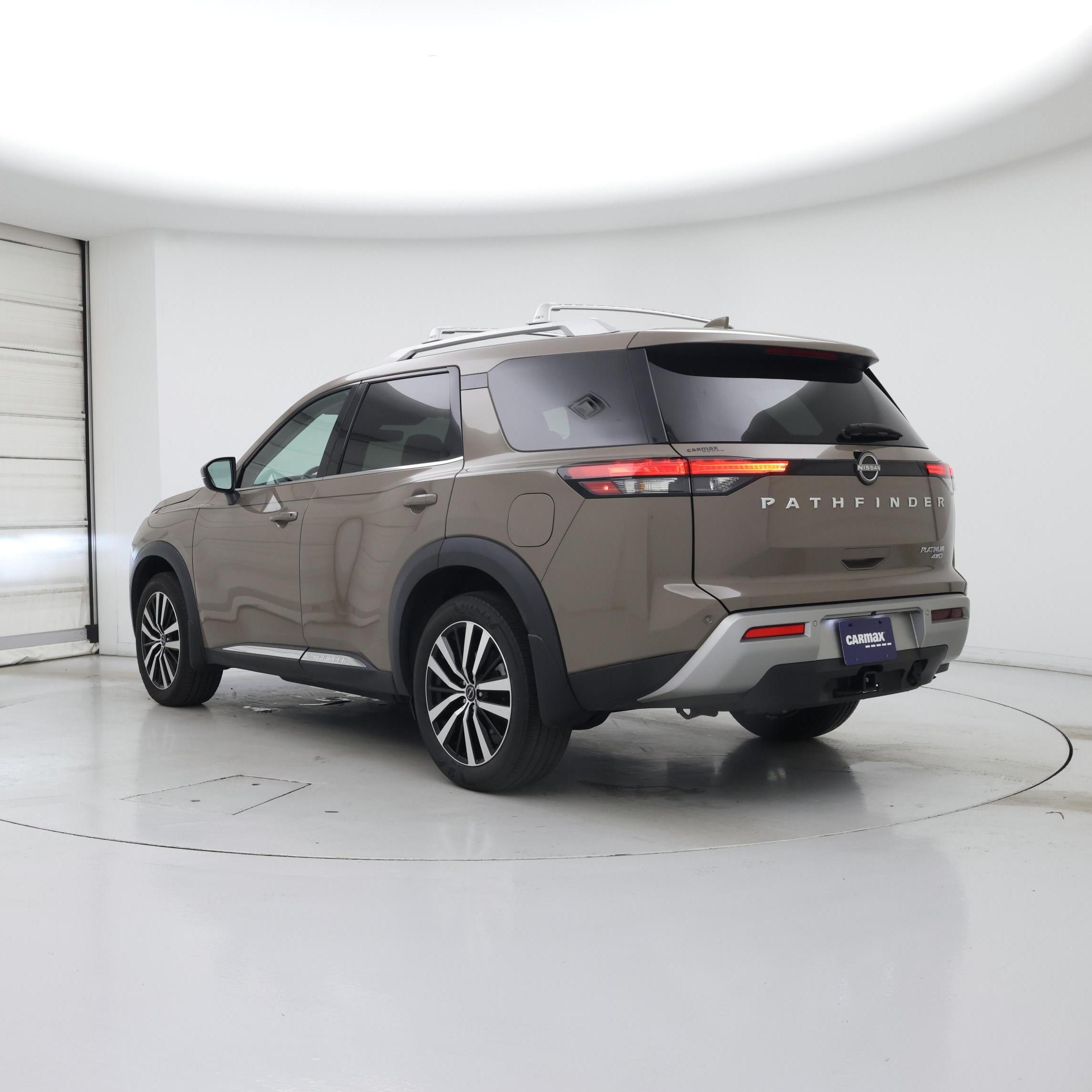 Thumbnail: 2023 Nissan Pathfinder - 2