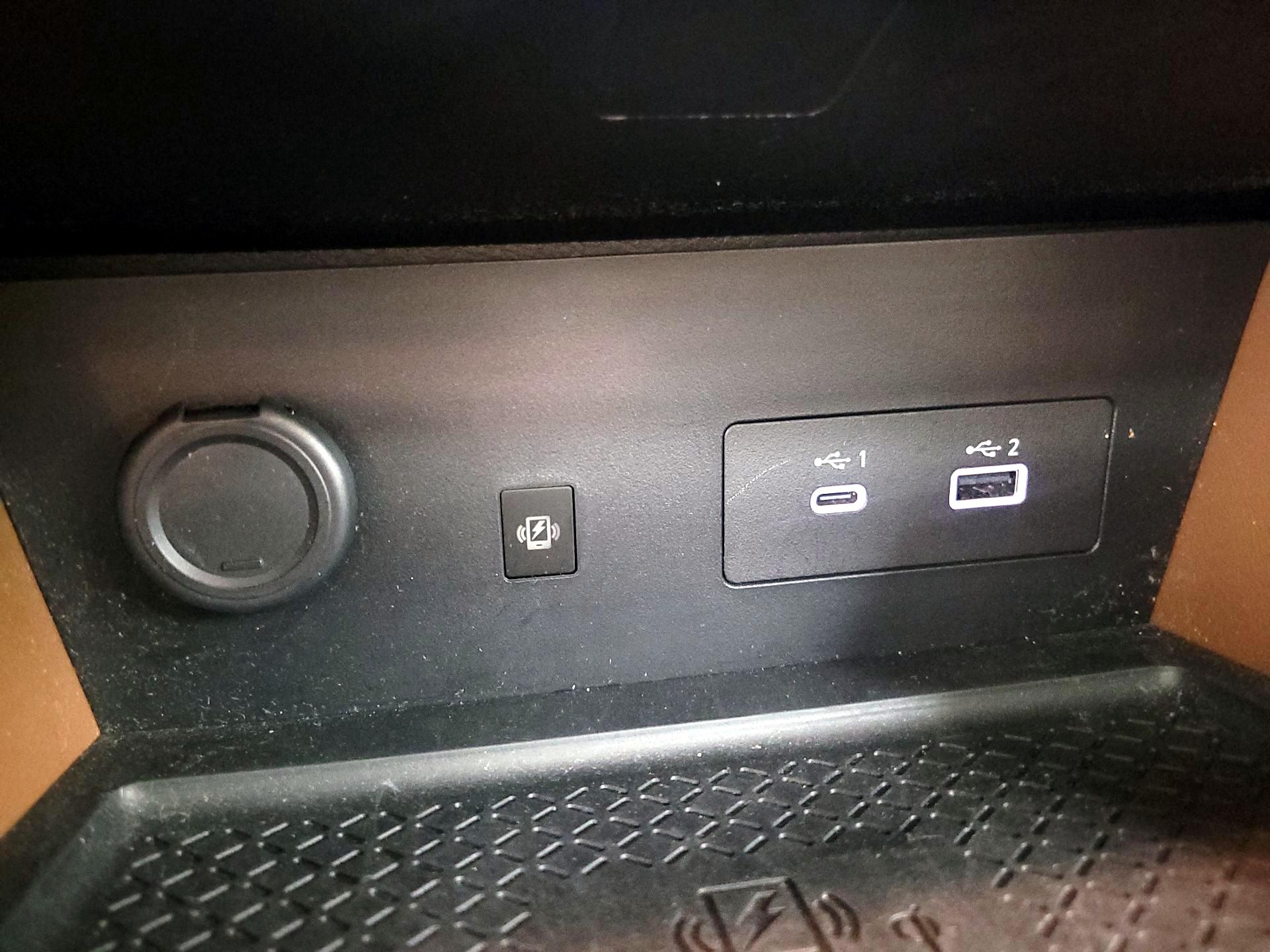 Thumbnail: 2023 Nissan Pathfinder - 19