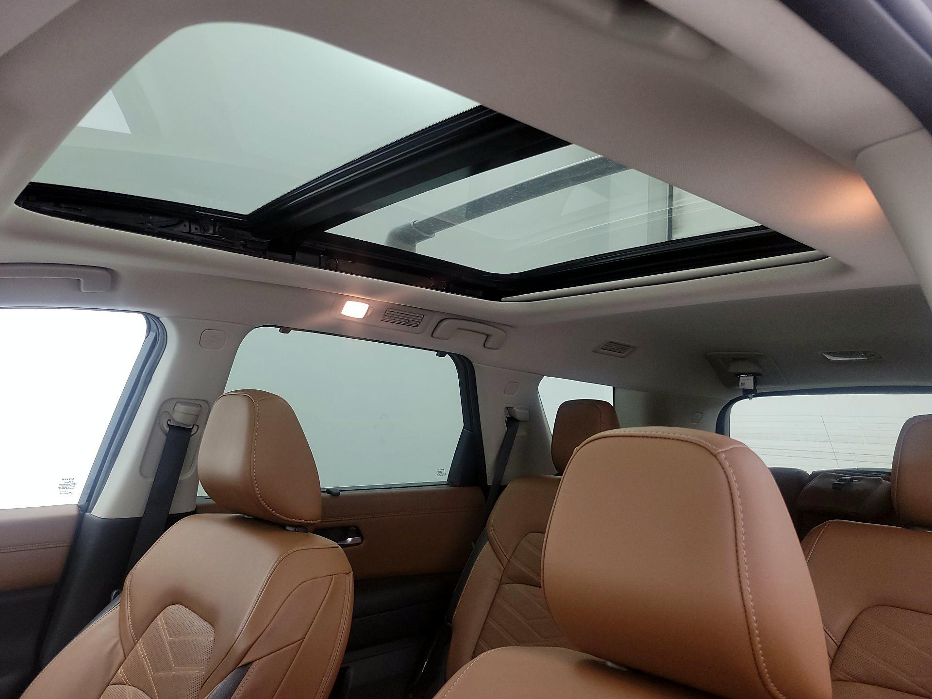 Thumbnail: 2023 Nissan Pathfinder - 20