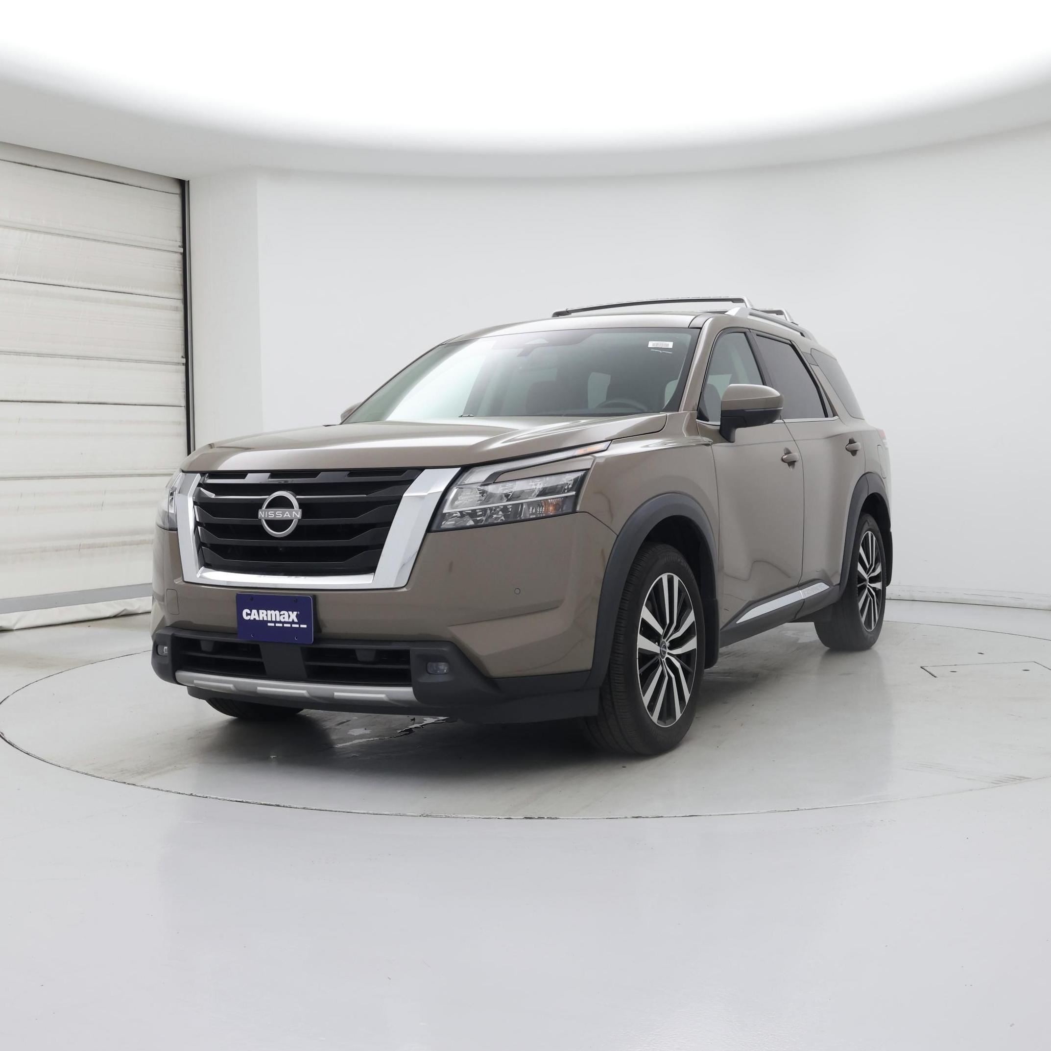 Thumbnail: 2023 Nissan Pathfinder - 4